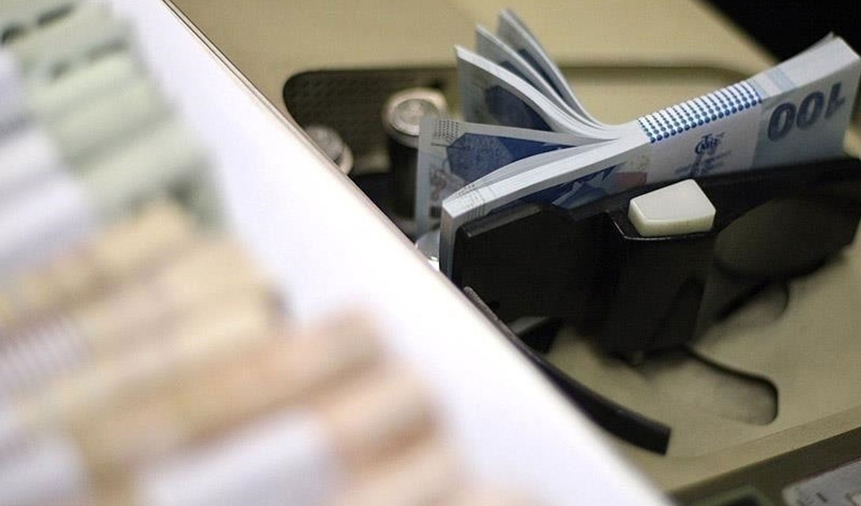 Bankalardan hisse senedi yatırımcılarına yeni kesinti