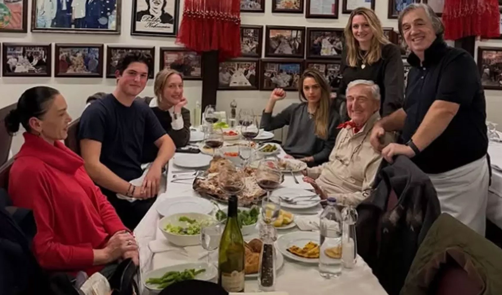 Rahmi Koç'un gittiği balıkçının fiyatları dudak uçuklattı