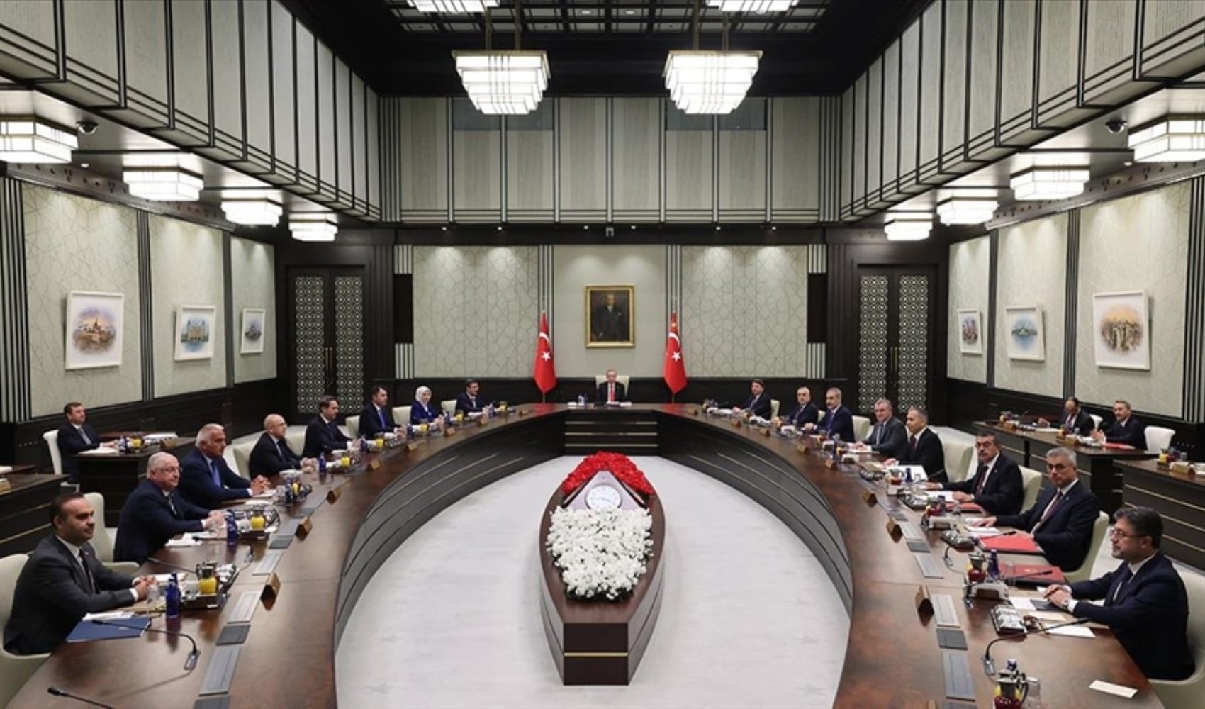 AKP'de en çok tartışılan bakan kulislerden sızdı!