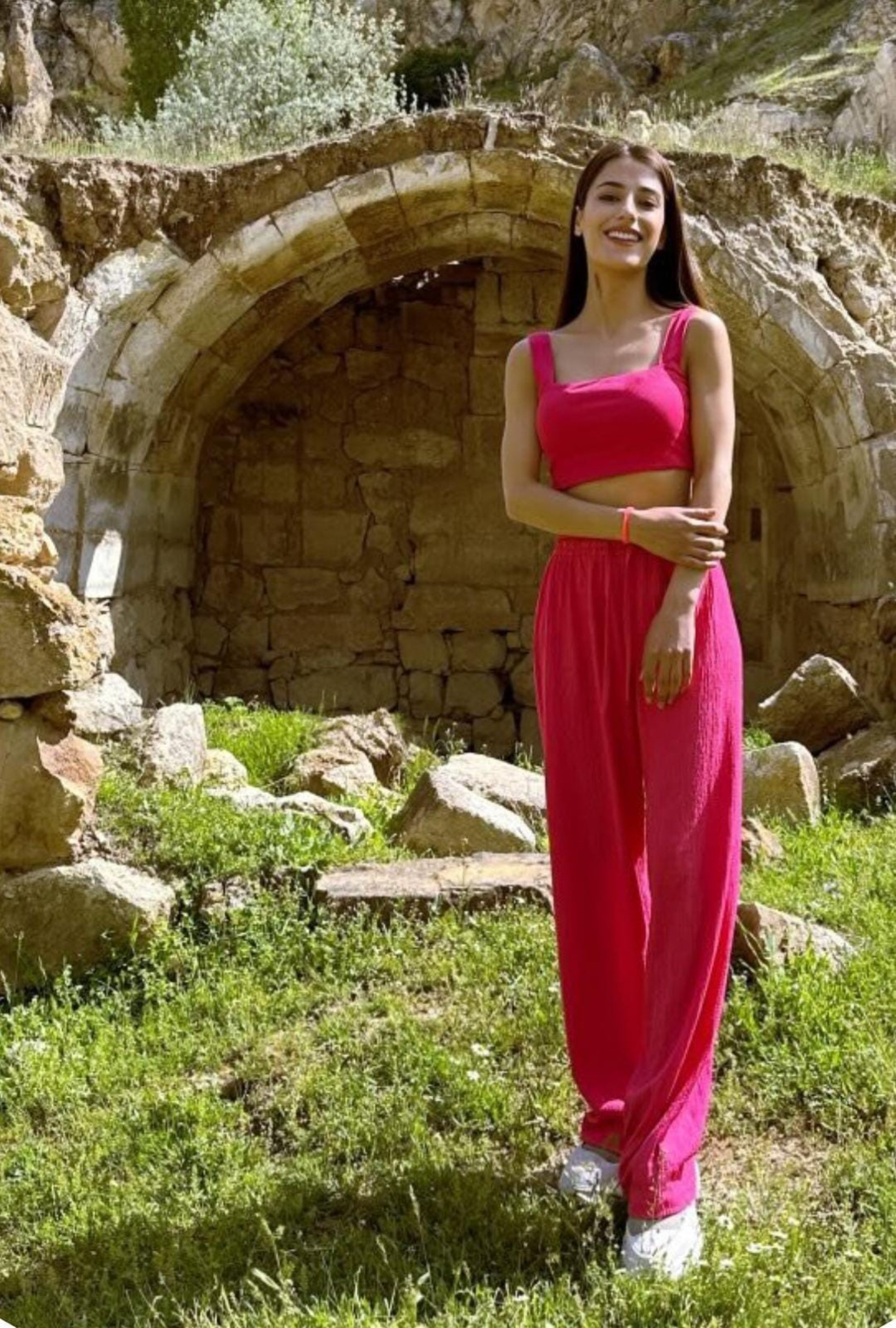 Erkek arkadaşı asılı halde buldu