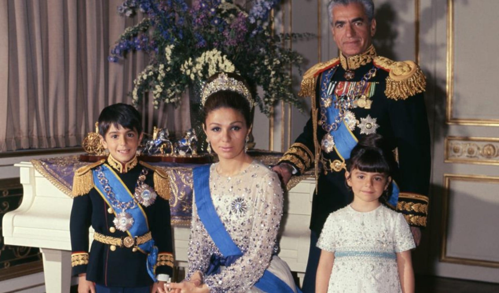 Farah Pehlevi’den İran’daki güvenlik güçlerine çağrı