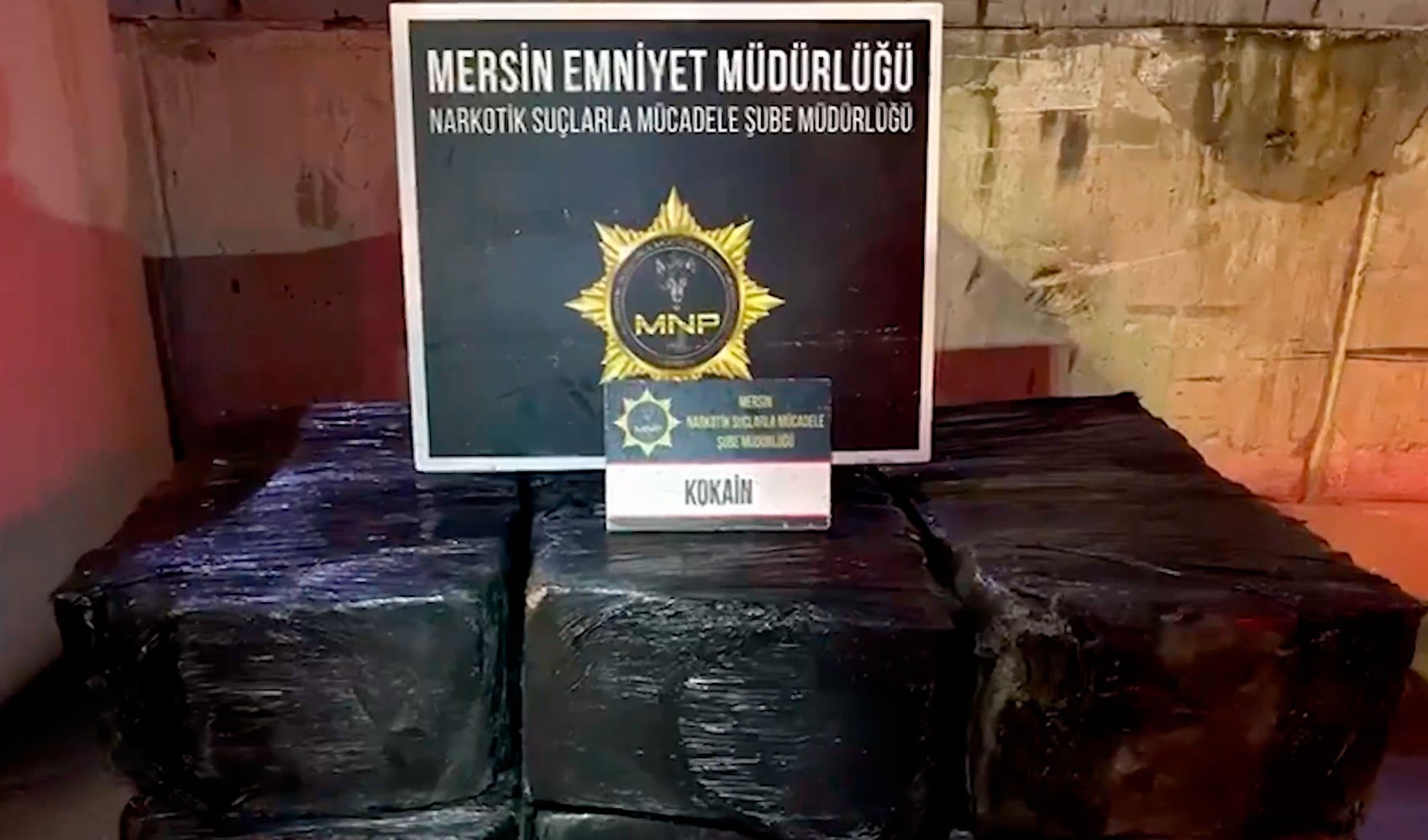 Mersin Limanı'nda  298 kg kokain ele geçirildi