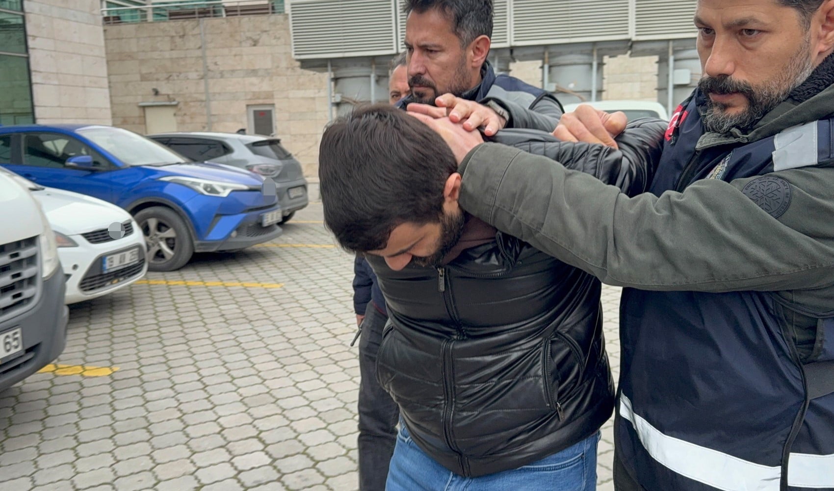 Cinayet işleyince 105 gün önce çıktığı cezaevine gönderildi