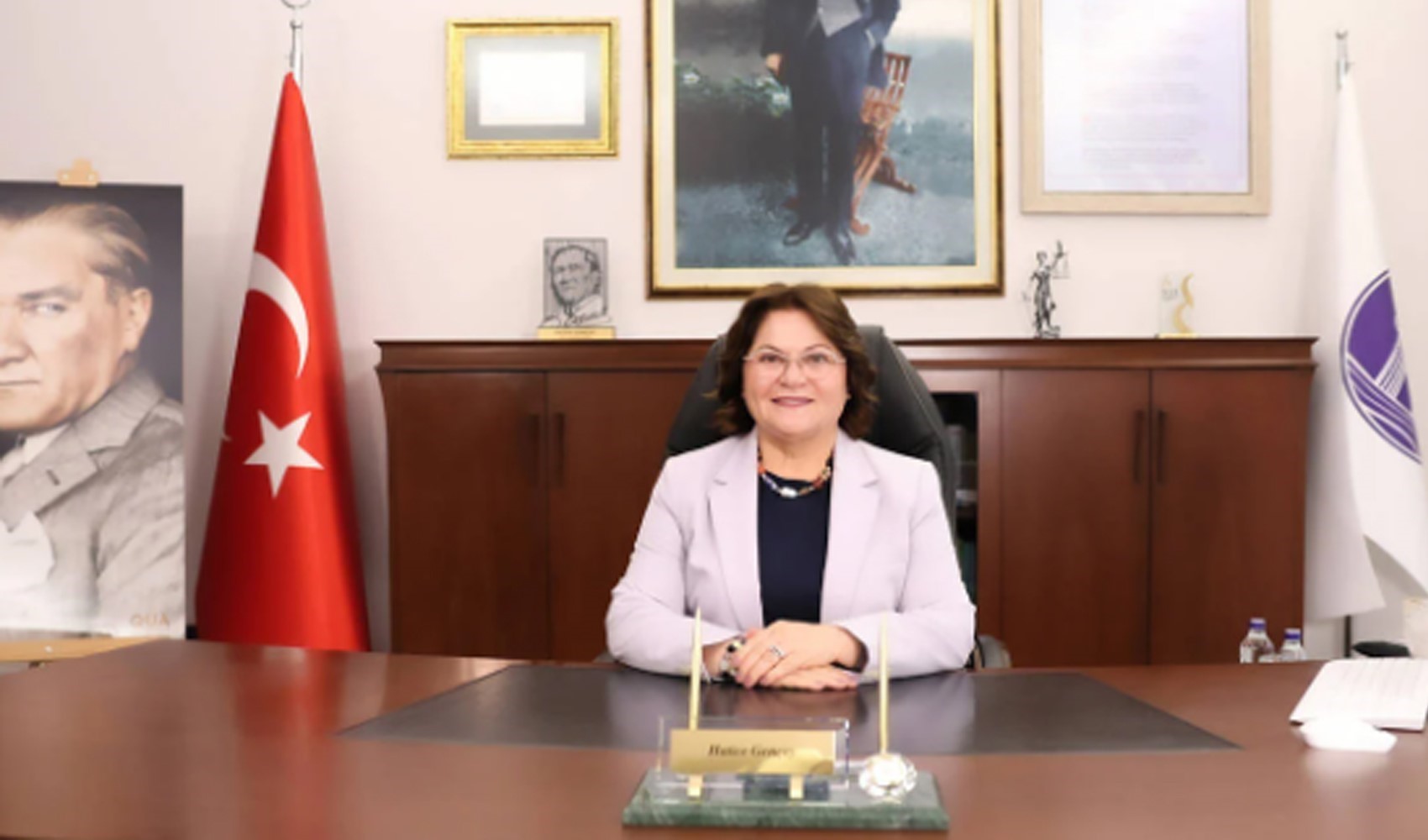Didim Belediye Başkanı Hatice Gençay'a saldırı girişimi