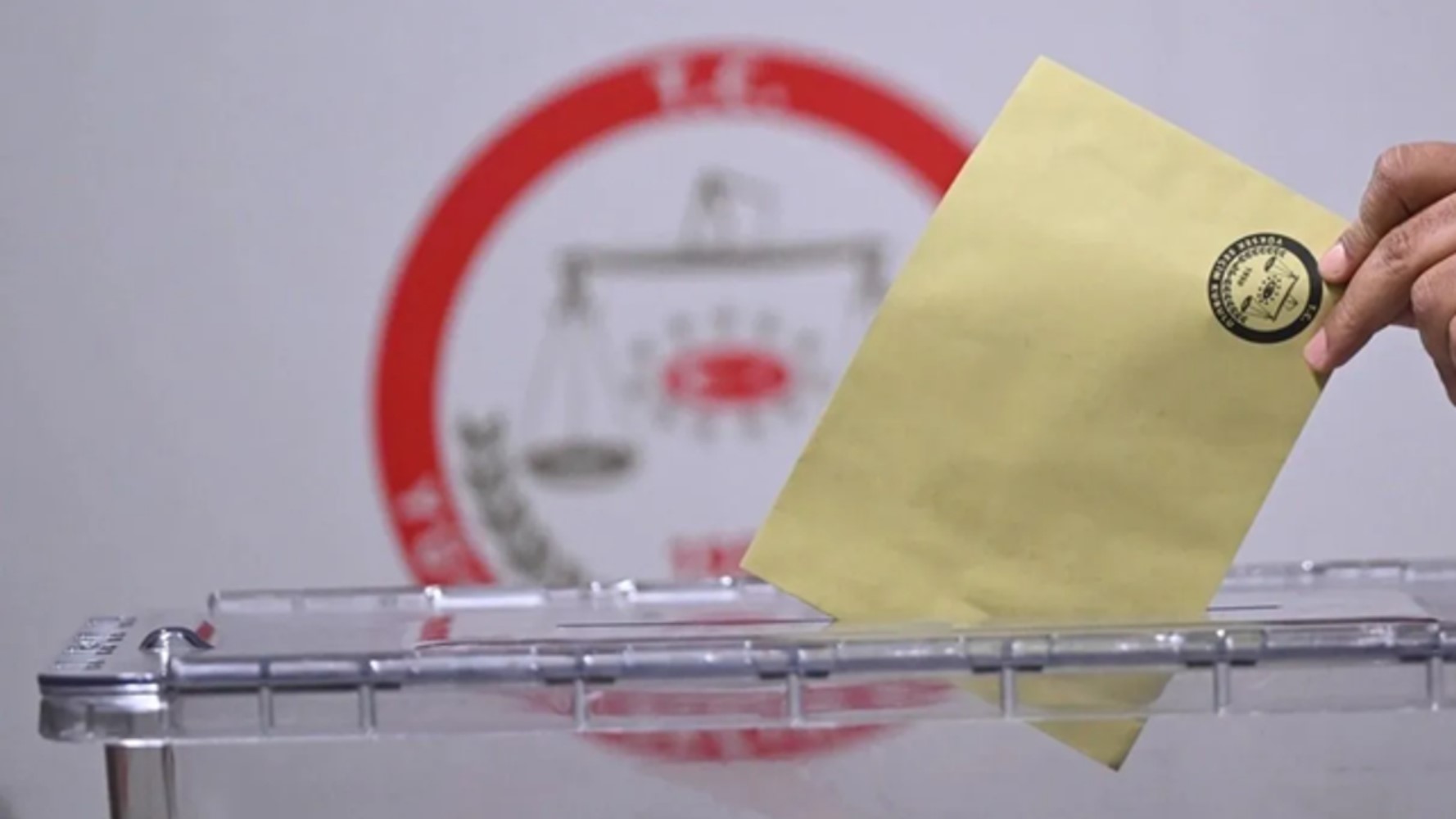 Dengeleri değiştirecek anket: Ankete kararsızlar damga vurdu