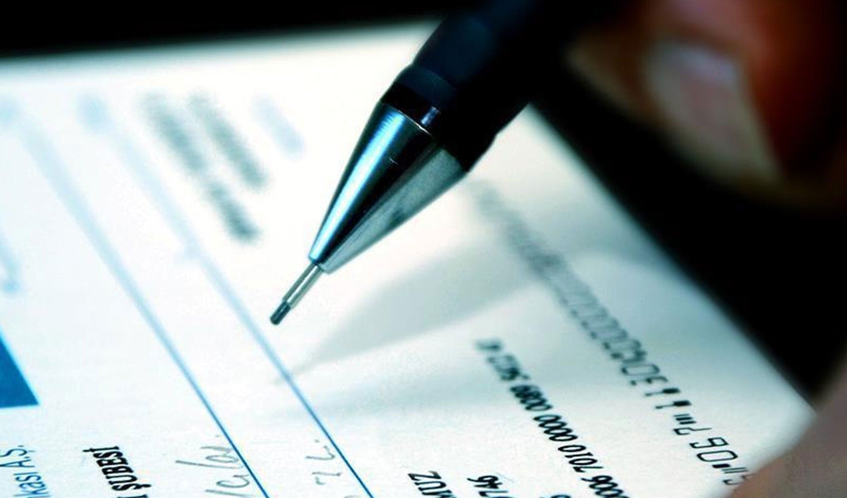 Ankara’da sahte çek ağı çökertildi: 9 yurttaşı 20 milyon TL dolandırdılar