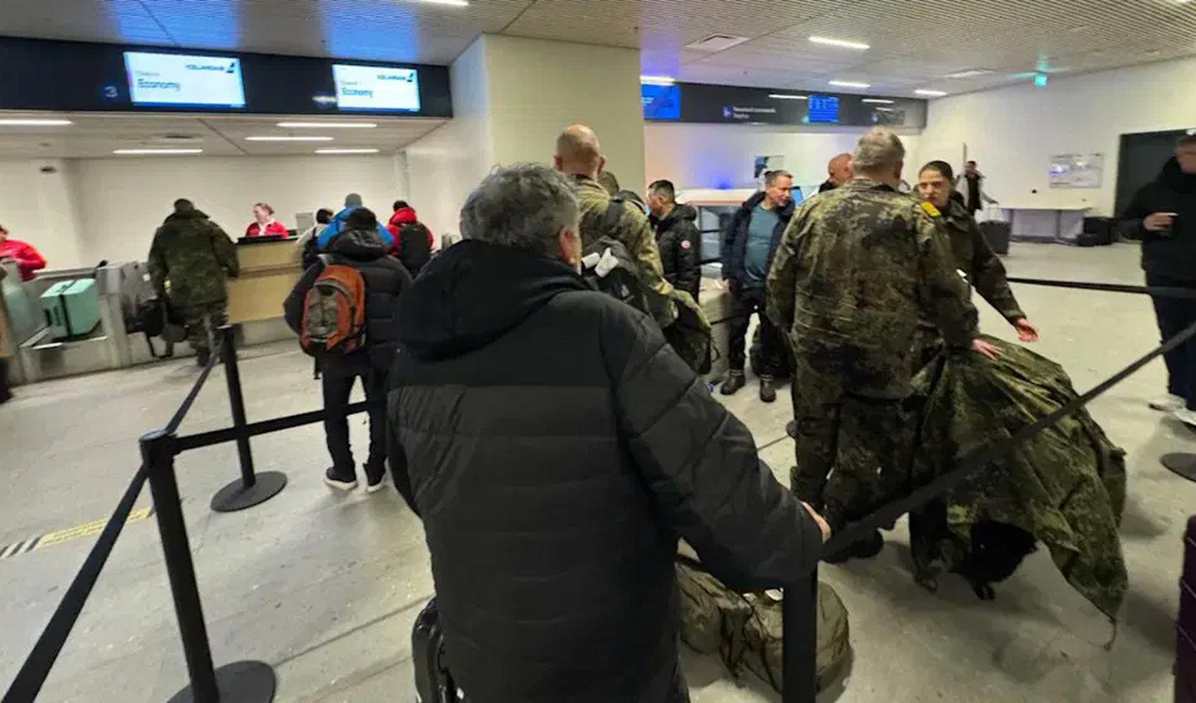 Grönland’dan beklenmedik şekilde çekildiler