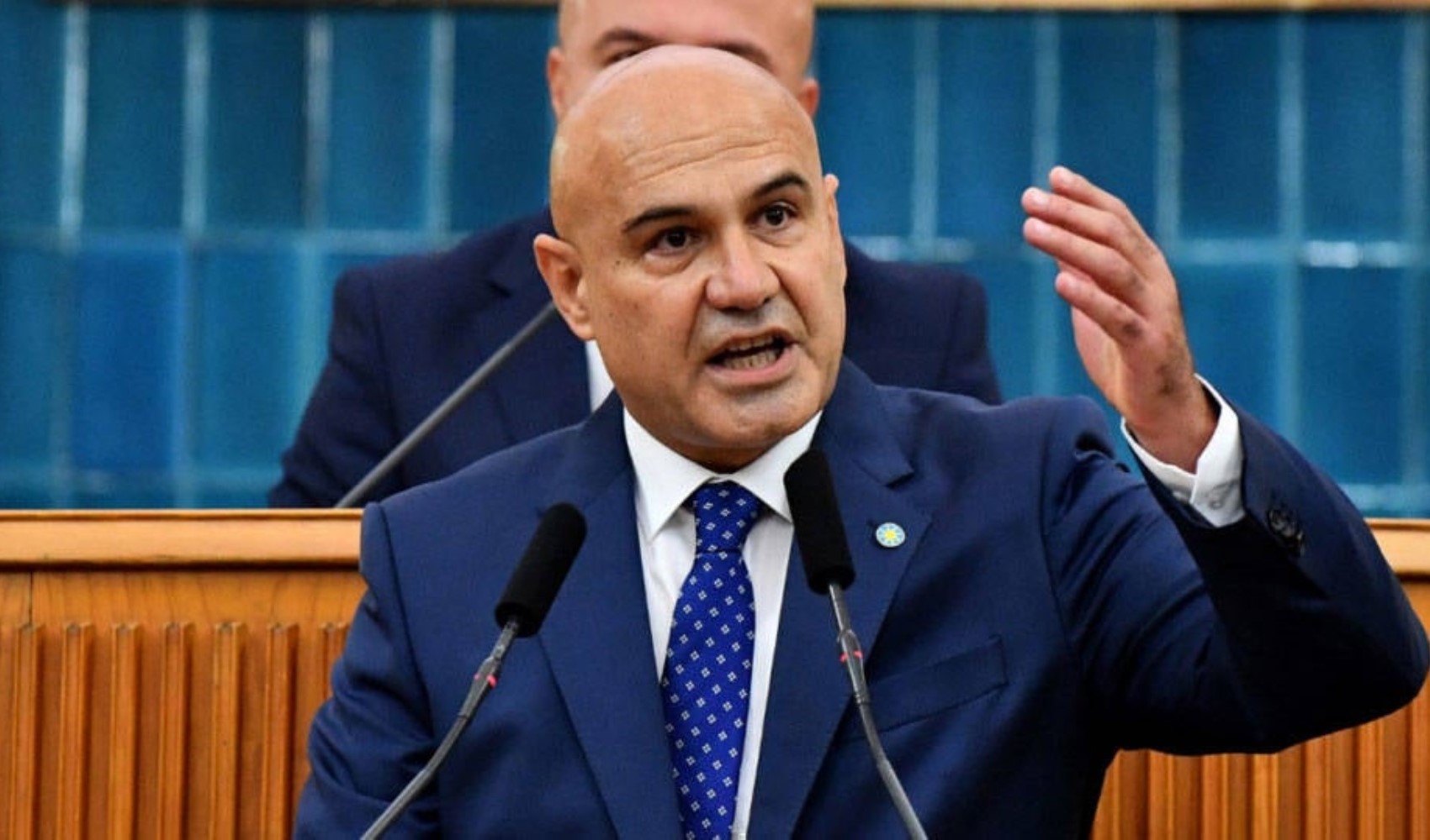 Turhan Çömez'den Tayfun Kahraman'ın sağlık durumuyla ilgili uyarı