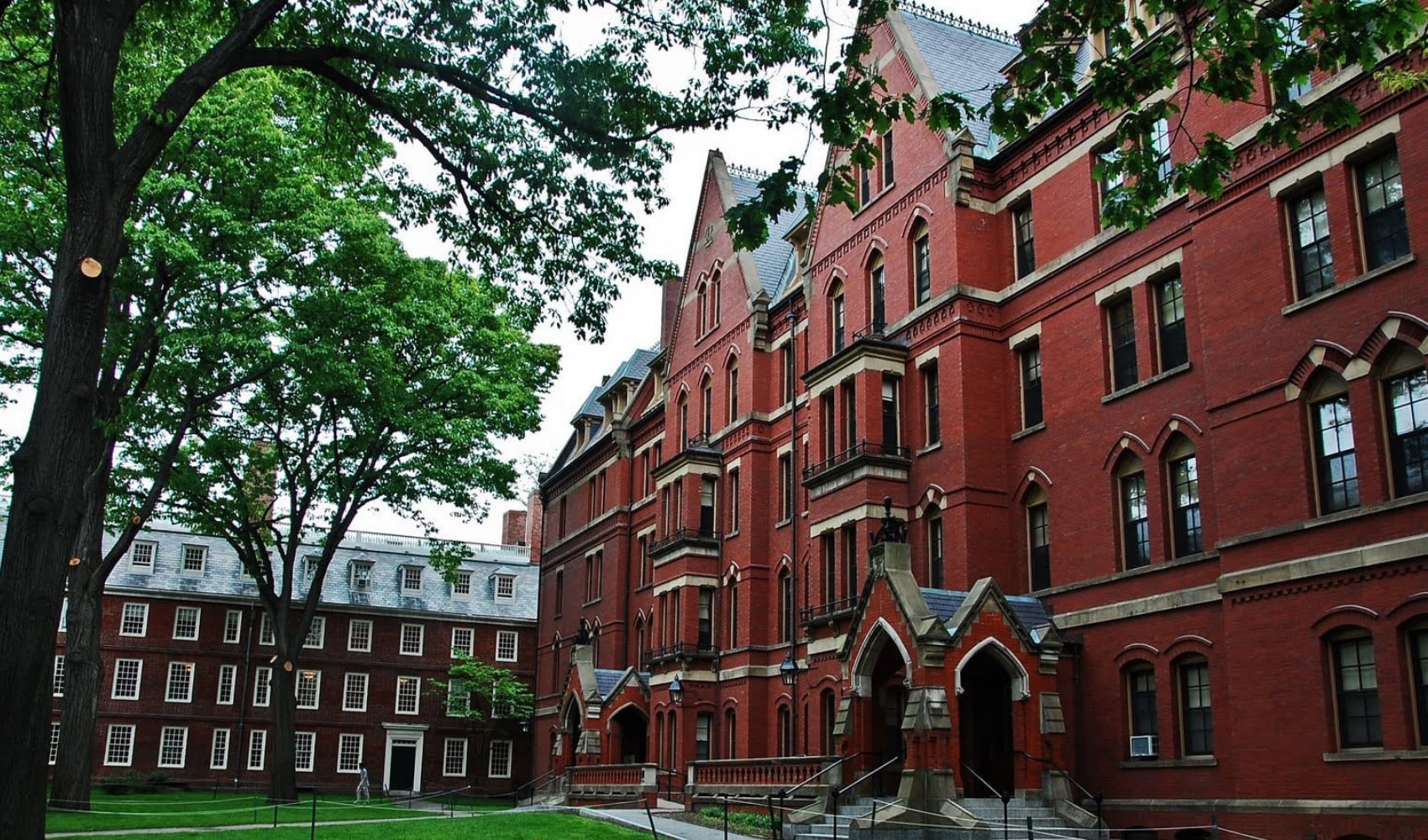 Çocuğum üniversite mi okumalı meslek sahibi mi olmalı?