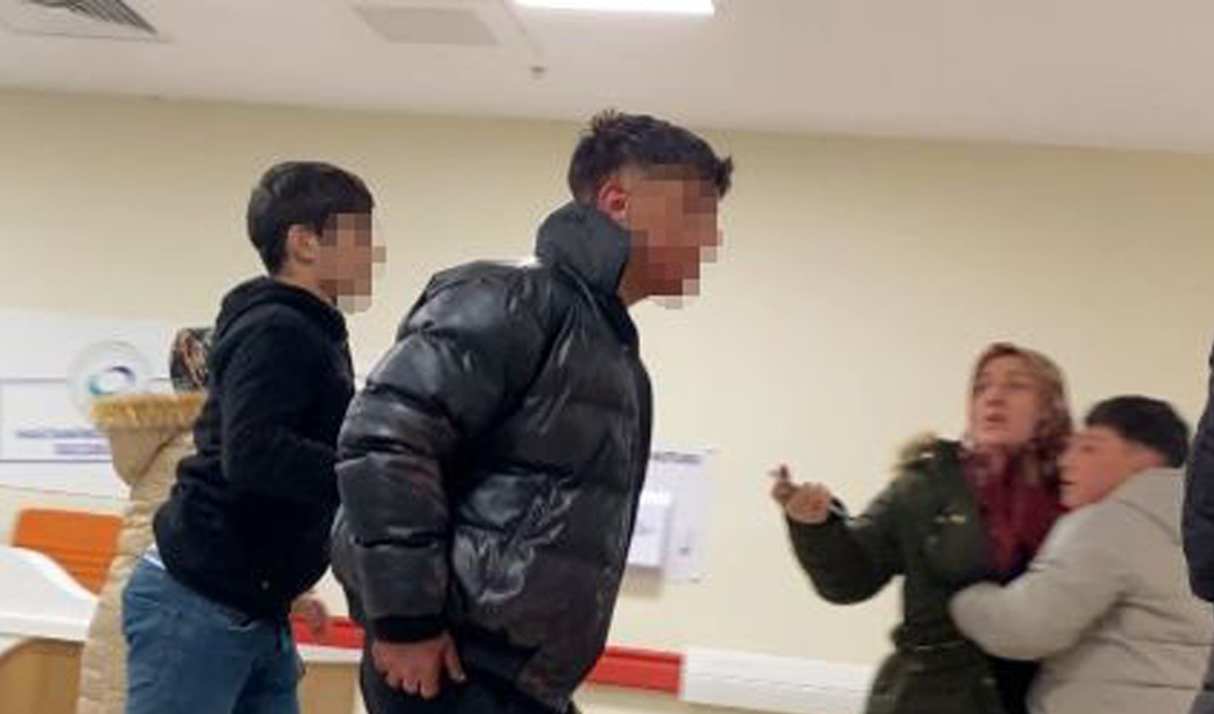 Burdur'da 17 yaşındaki gençlerin kavgası kanlı bitti