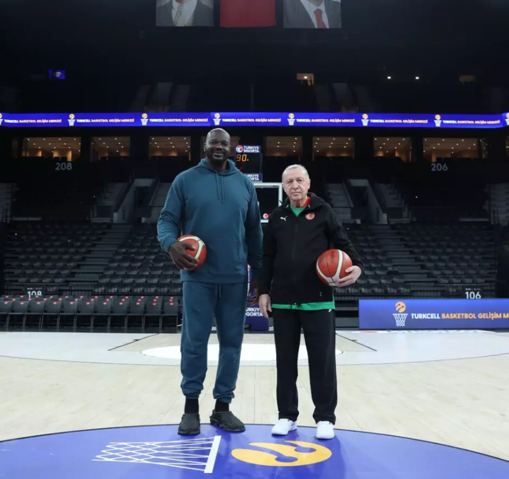 Cumhurbaşkanı Erdoğan, NBA efsanesi Shaquille O'Neal ile buluştu