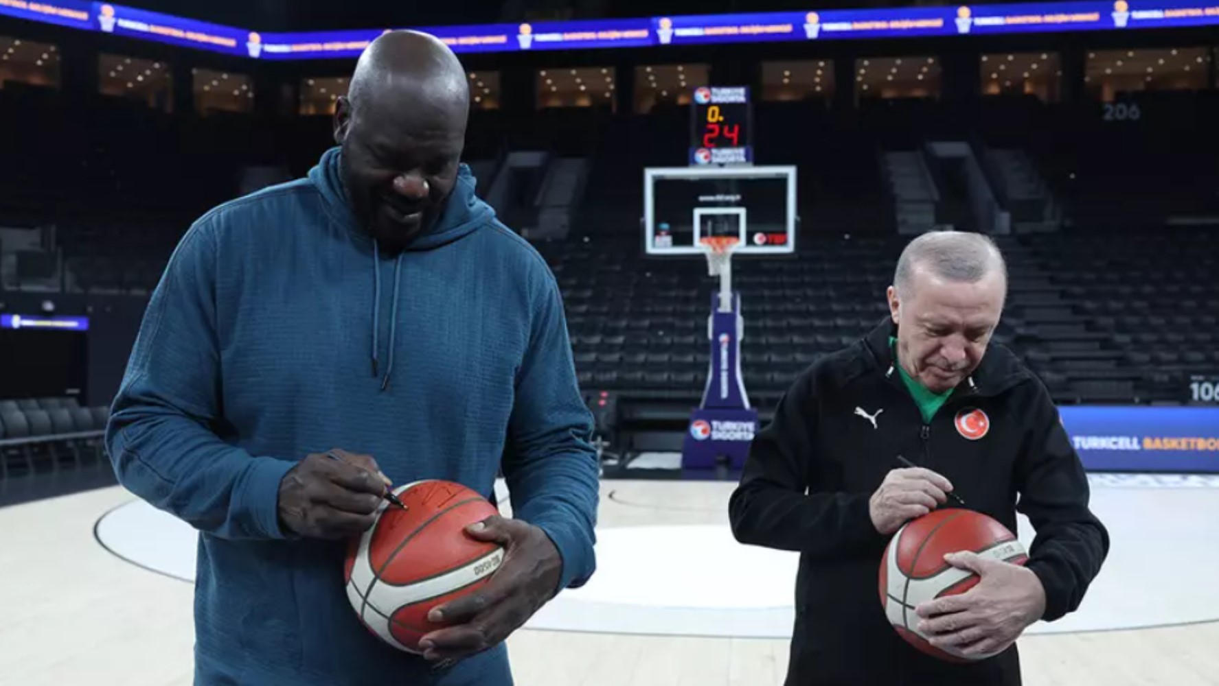 Cumhurbaşkanı Erdoğan, NBA efsanesi Shaquille O'Neal ile buluştu