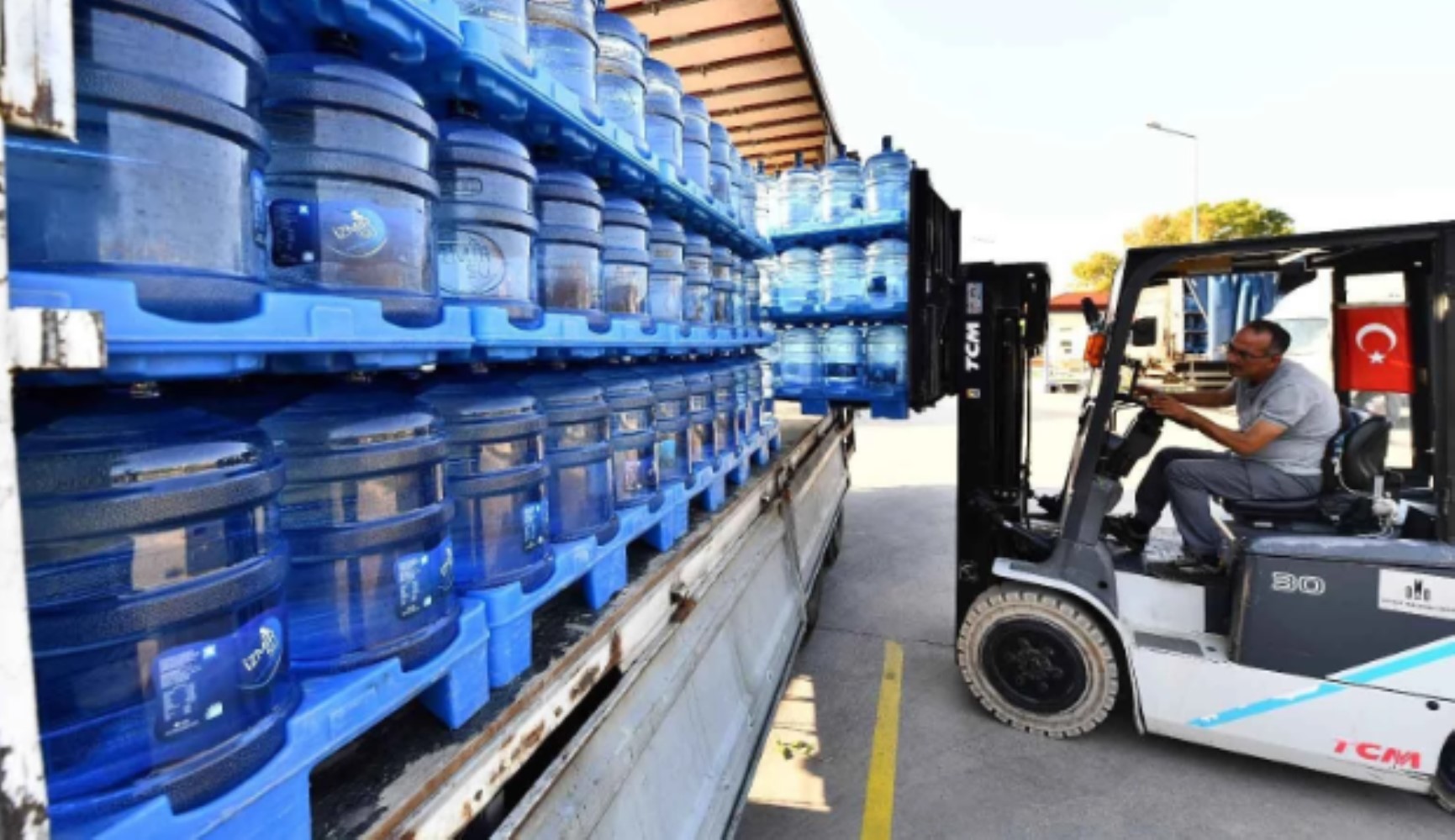 Aumenta il prezzo dell'acqua in damigiana a Istanbul