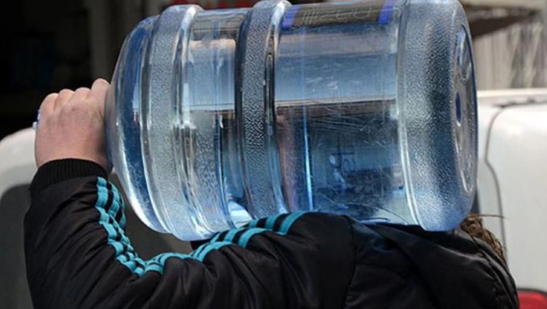 Aumenta il prezzo dell'acqua in damigiana a Istanbul