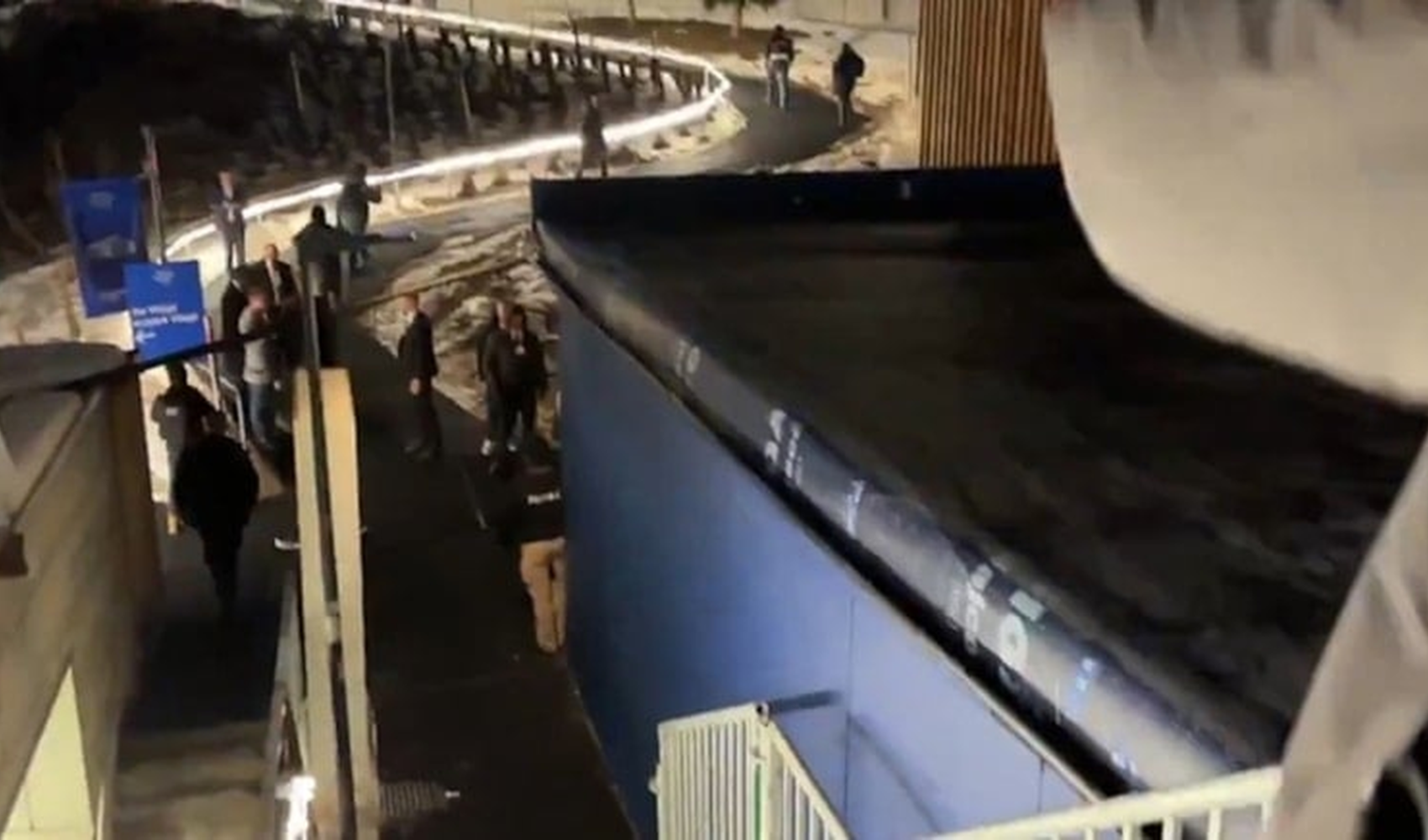 Davos Dünya Ekonomik Forumu'nda yangın alarmı: Kongre Merkezi kısa süreli boşaltıldı