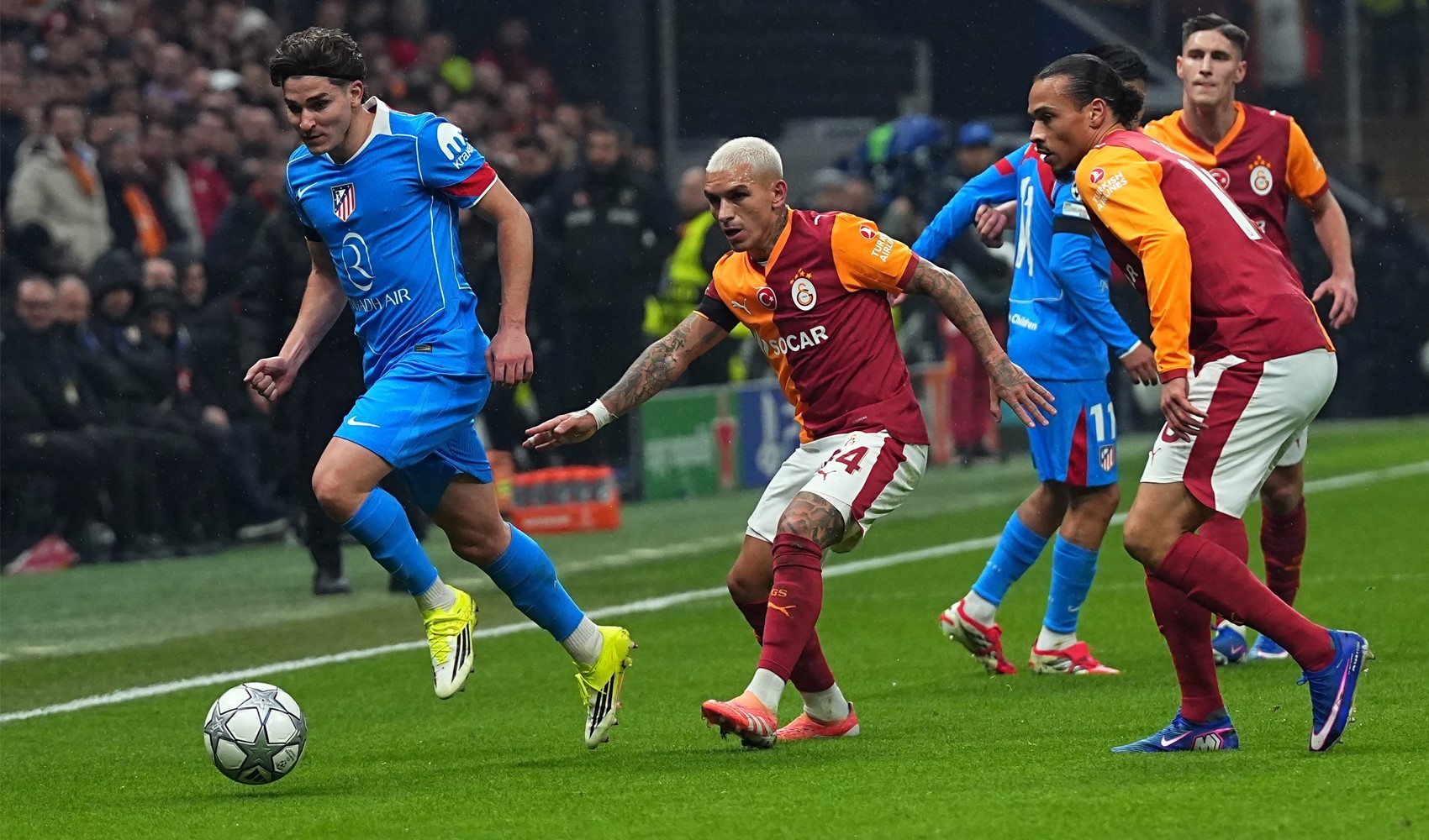 Lucas Torreira sakatlandı