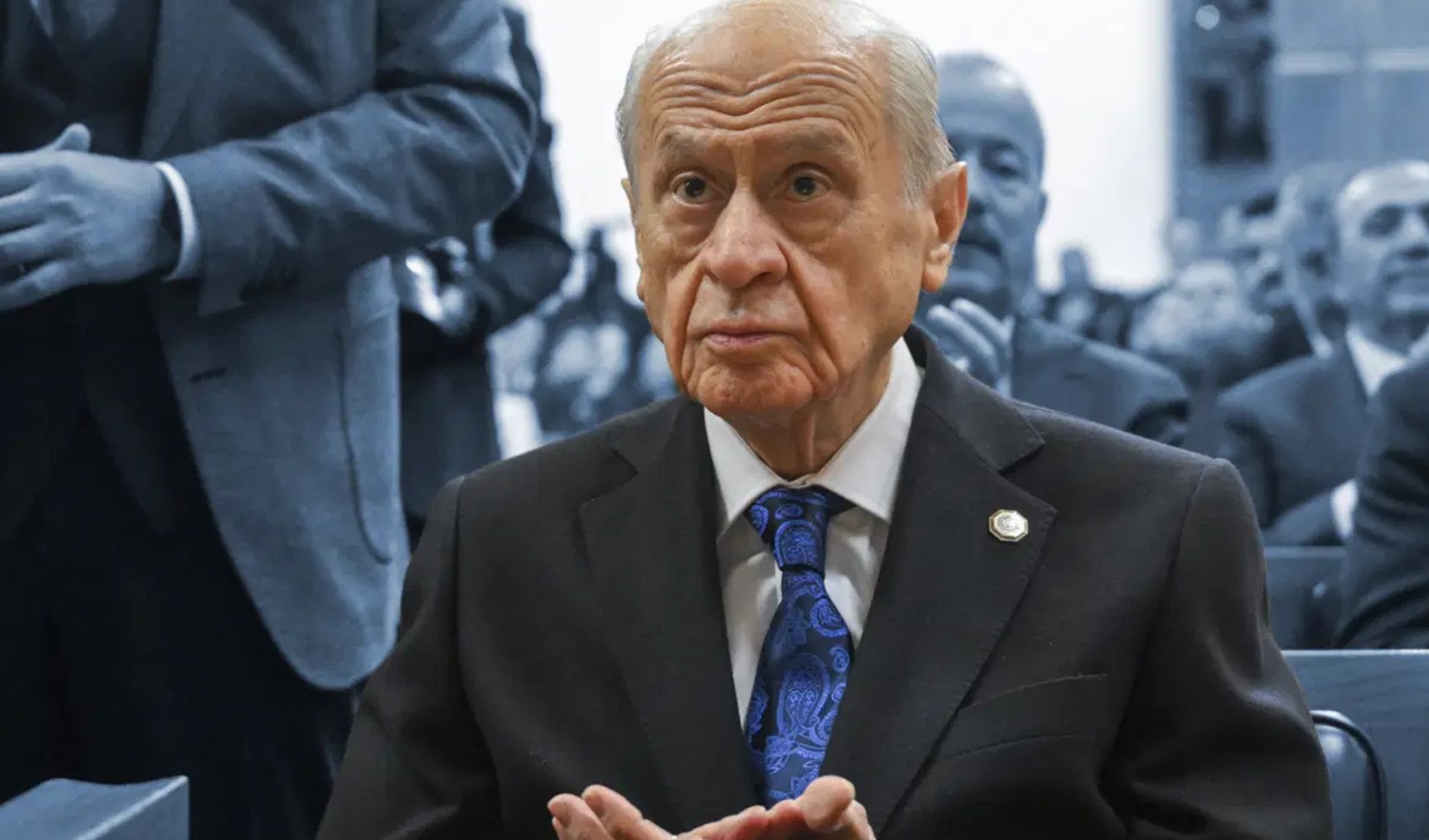 Bayrak provokasyonu sonrası Bahçeli'nin sözlerine DEM Parti'den yanıt