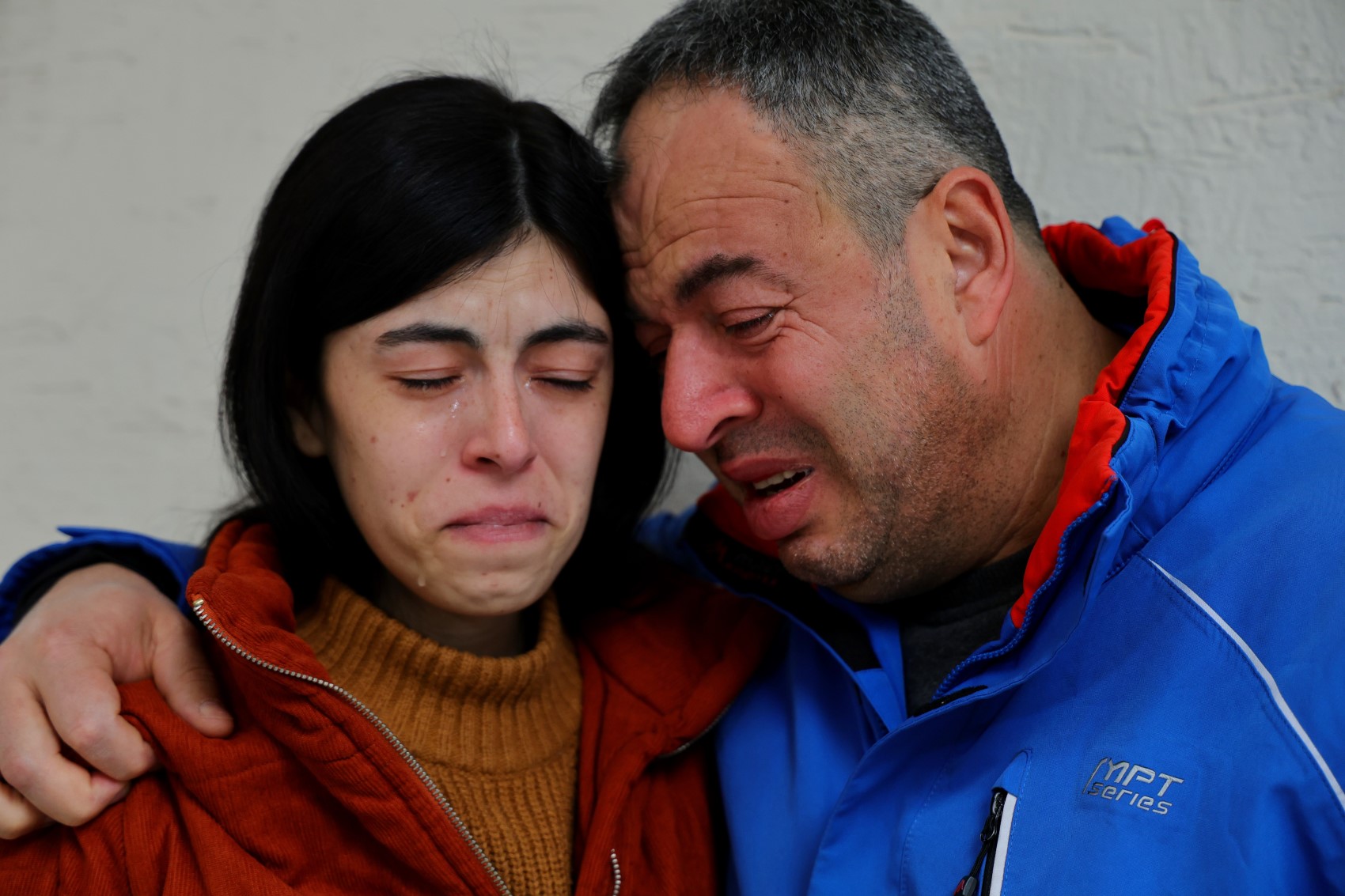 IBAN'ını arkadaşına kullandırdı, başına gelmeyen kalmadı: Ağır cezada davaları sürüyor