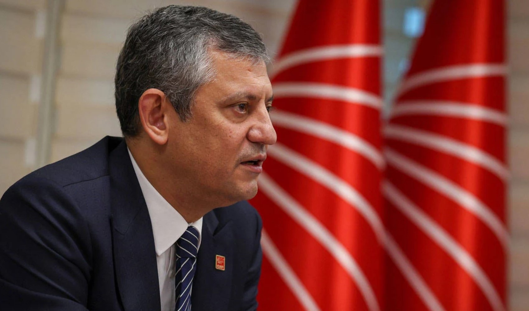 CHP Genel Başkanı Özel'den 'samimi' anket sonucu açıklaması: Hangi seçmen gruplarında önde, hangisinde geride