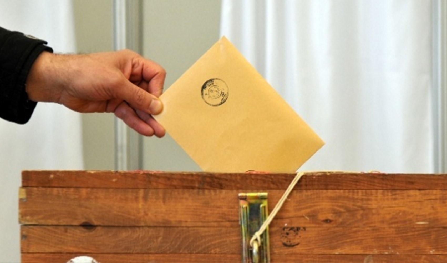 Bugüne kadar görülememiş bir seviye: Anket sonuçları erken seçim isteyenlerin oranını gösterdi