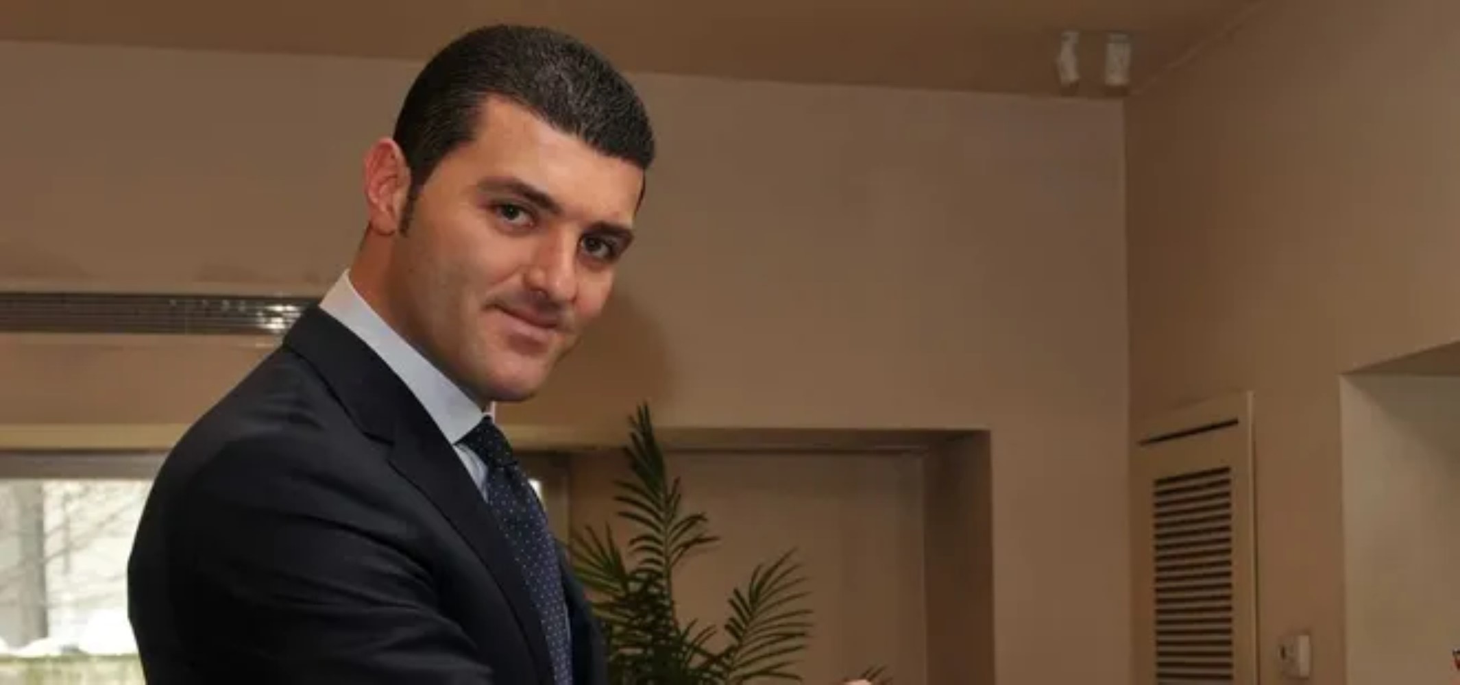 Terör örgütüne finans sağladığı gerekçesiyle hapis cezası almıştı: Emir Sarıgül yurtdışına kaçtı iddiası