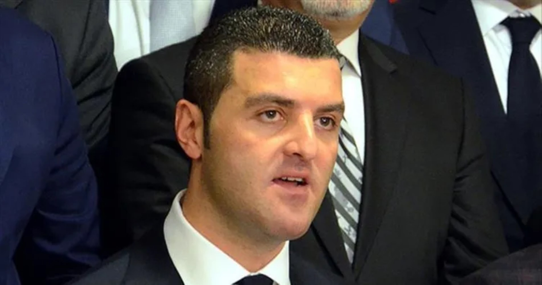 Terör örgütüne finans sağladığı gerekçesiyle hapis cezası almıştı: Emir Sarıgül yurtdışına kaçtı iddiası