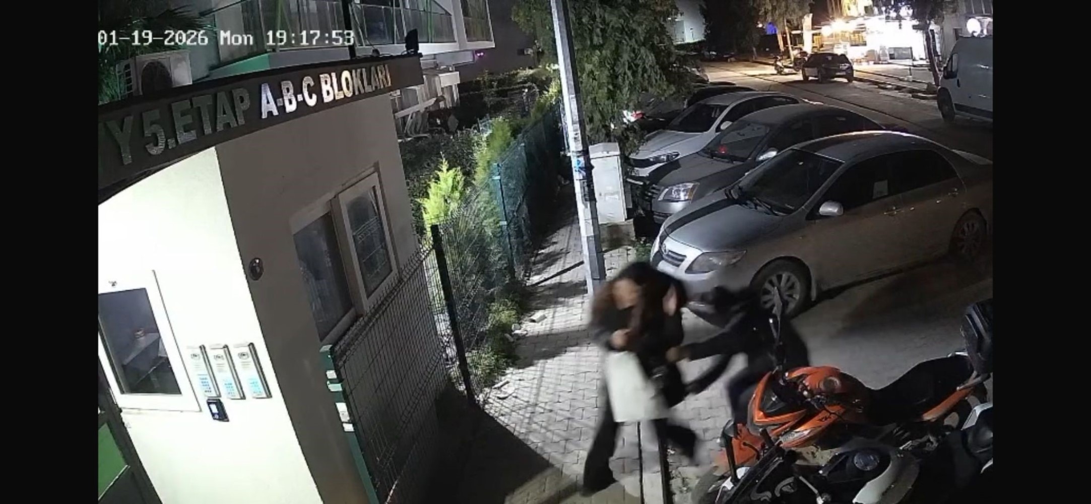 İzmir'de saplantılı eski sevgili cinayeti: Adres değişikliği kurtaramadı