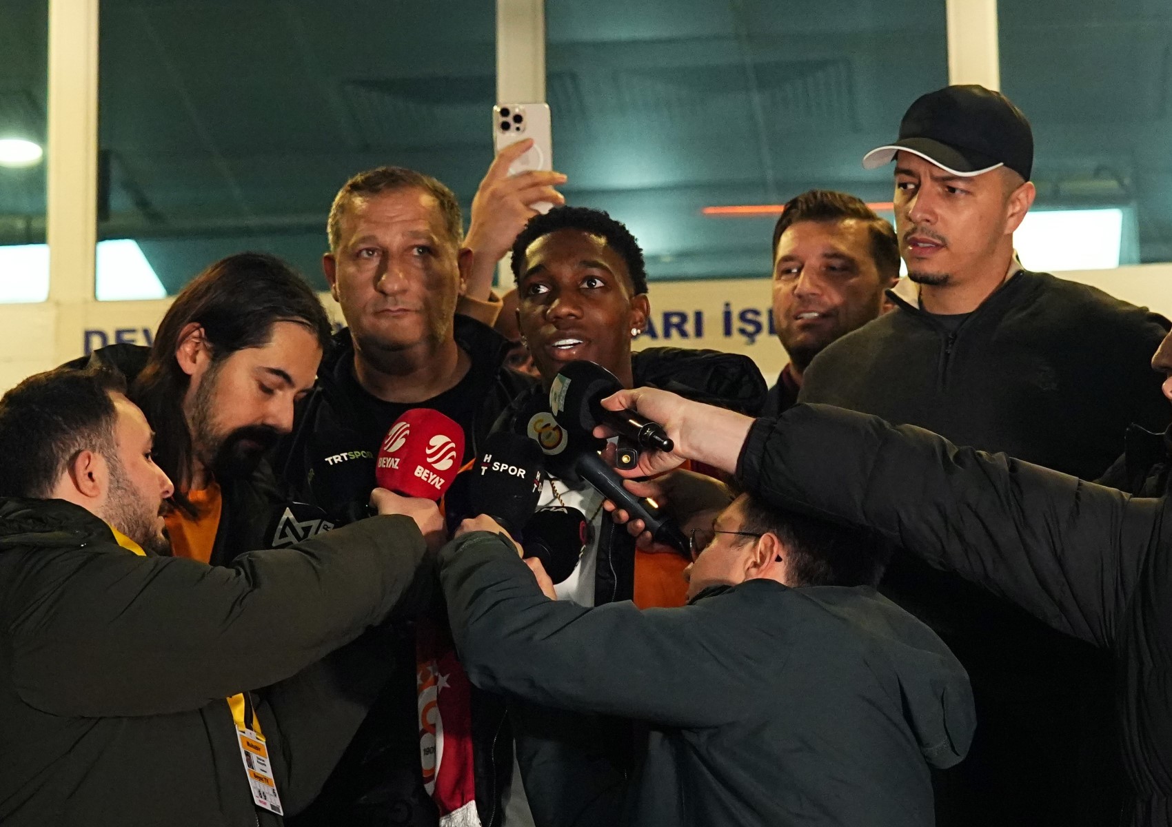 Galatasaray'ın yeni transferi Yaser Asprilla, İstanbul'a geldi