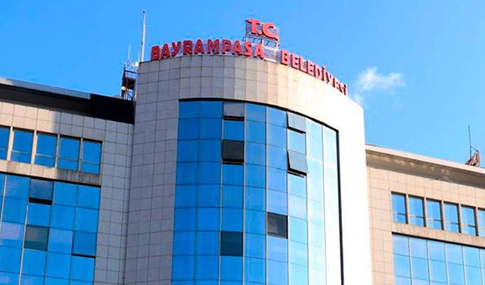 13 kişi gözaltına alınmıştı: Bayrampaşa Belediyesi'ne yönelik operasyonda yeni tutuklamalar
