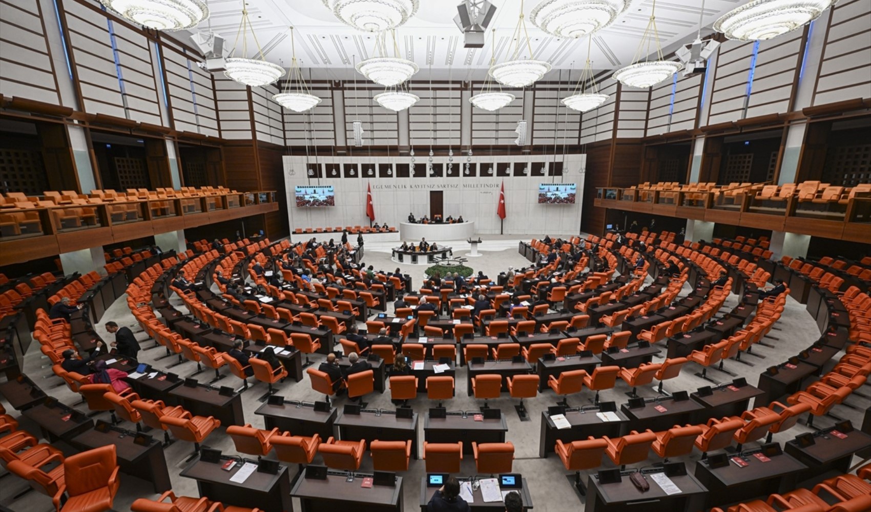 Yeni haftada olağan oturum yapılmayacak: TBMM'de gözler açılım komisyonuna çevrildi