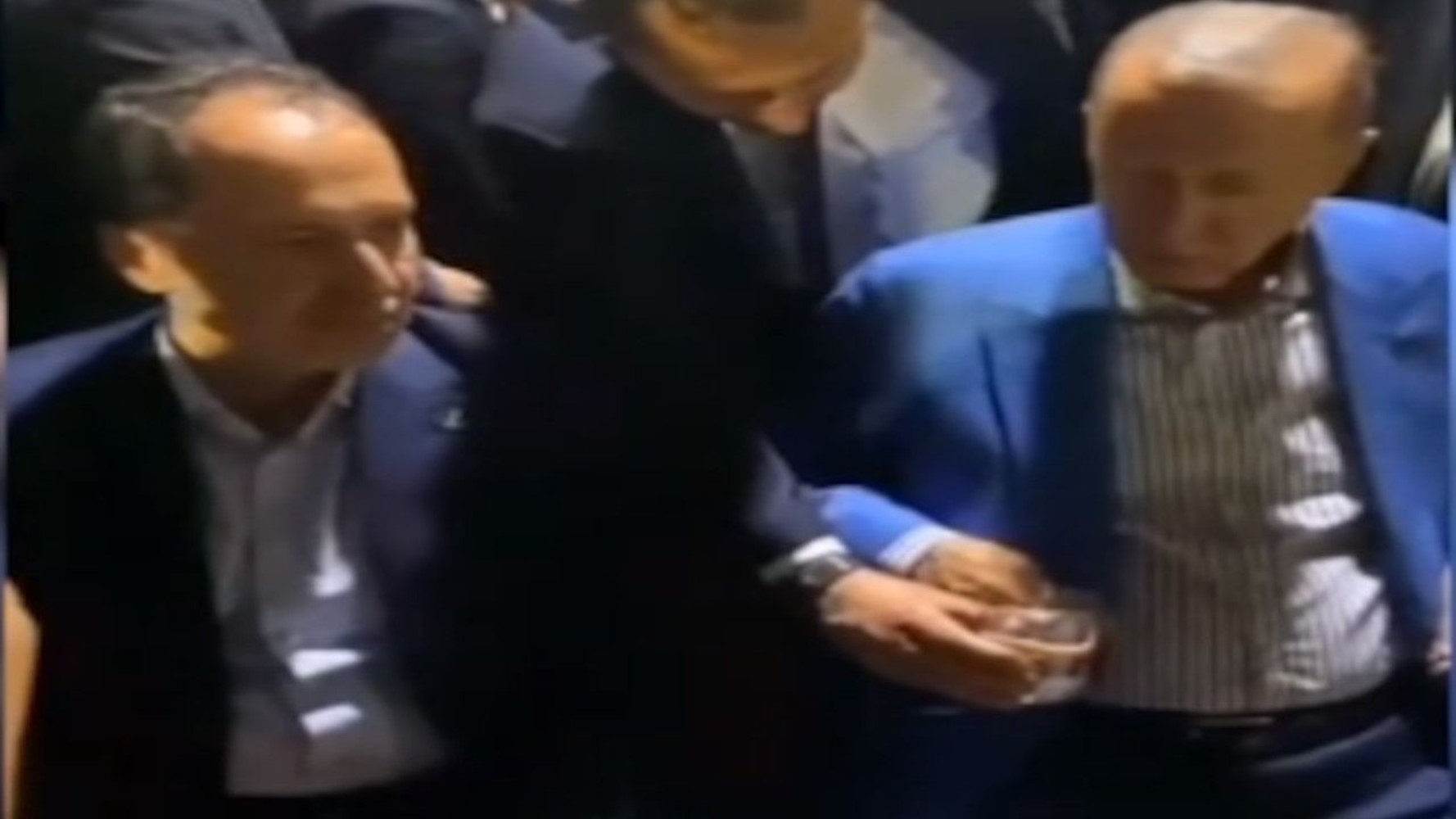 3 yıl sonra açıkladı: Bilal Erdoğan kendisine verilen suyu neden içmedi?