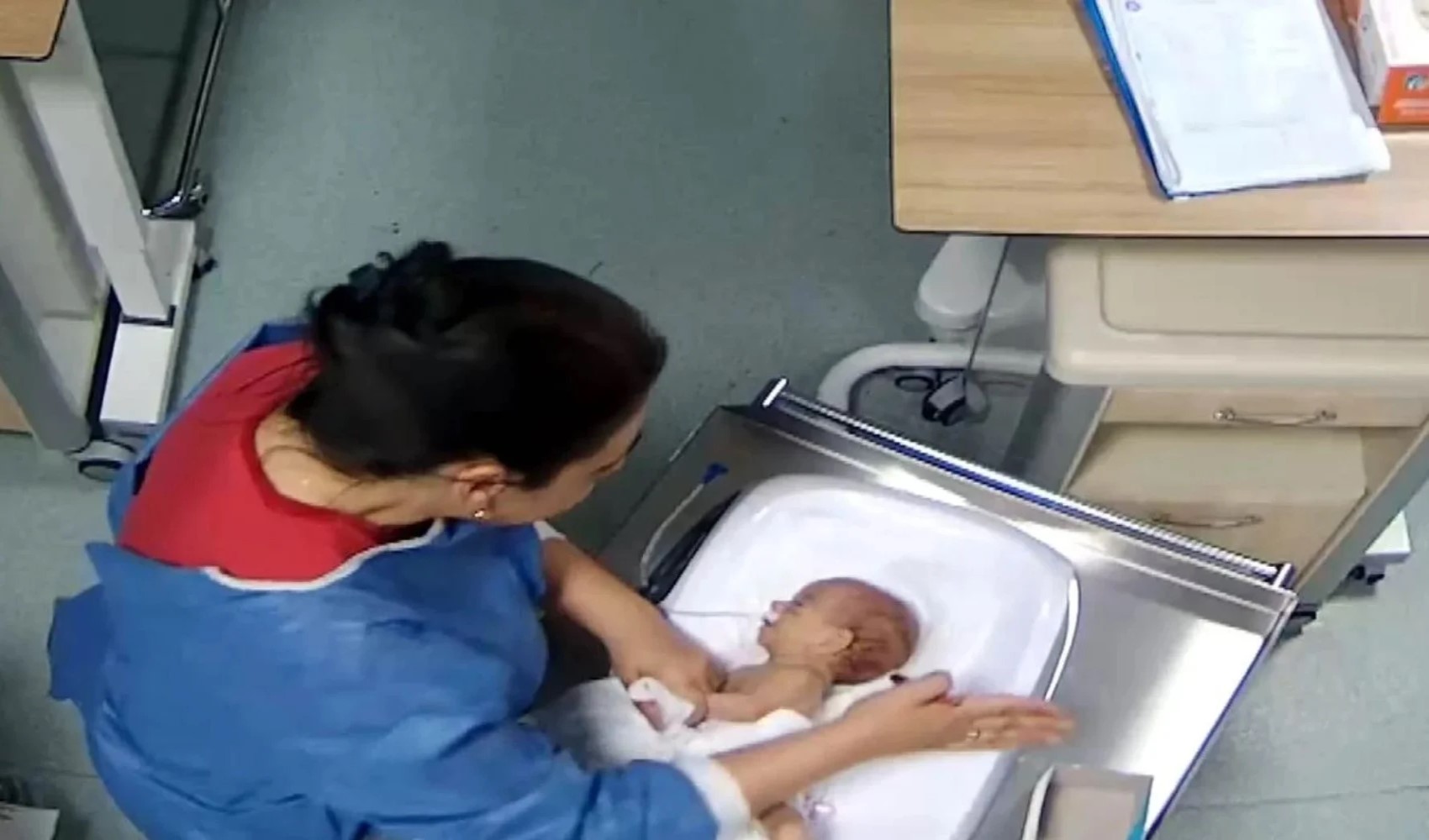 Türkiye'nin gündemine oturan o hemşire konuştu: Öfkeyi ikiye katladı