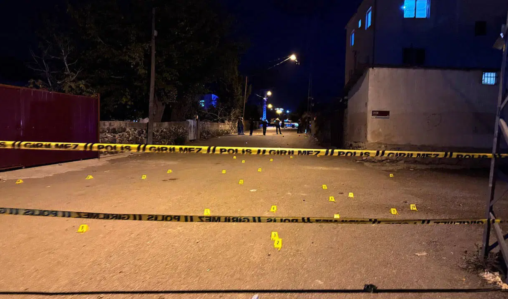 Esenyurt'taki silahlı çatışmada bir kişi öldü