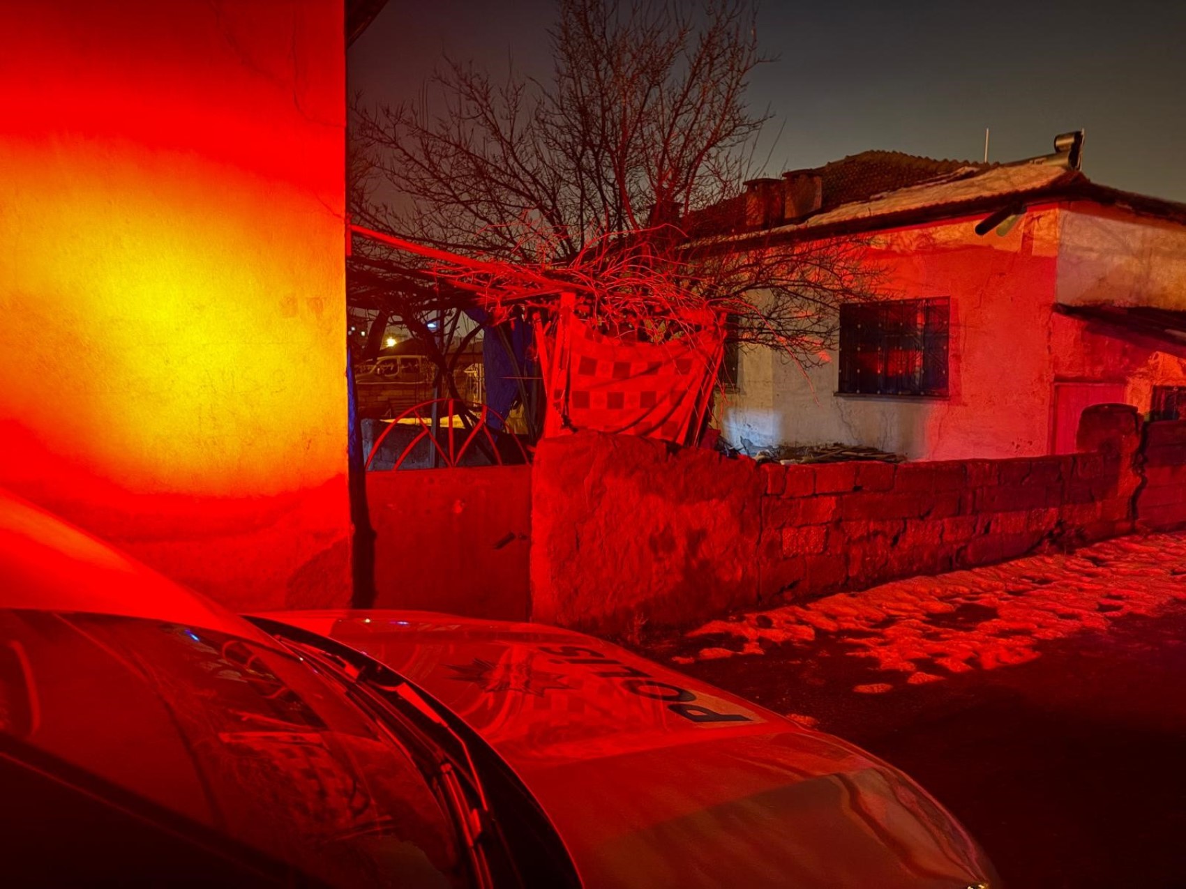 İki günlük bebeklerinin acı haberini aldılar