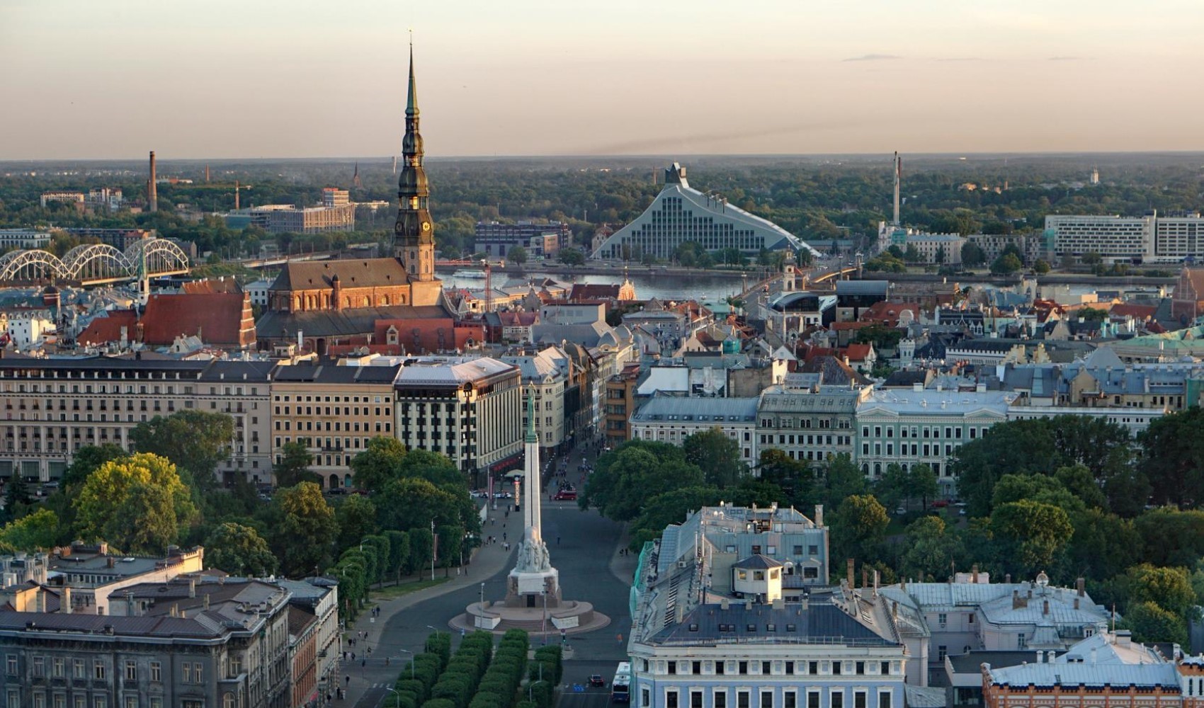 Avrupa'nın stratejik ülkesi Letonya'da Türk yatırımcılara önemli fırsatlar