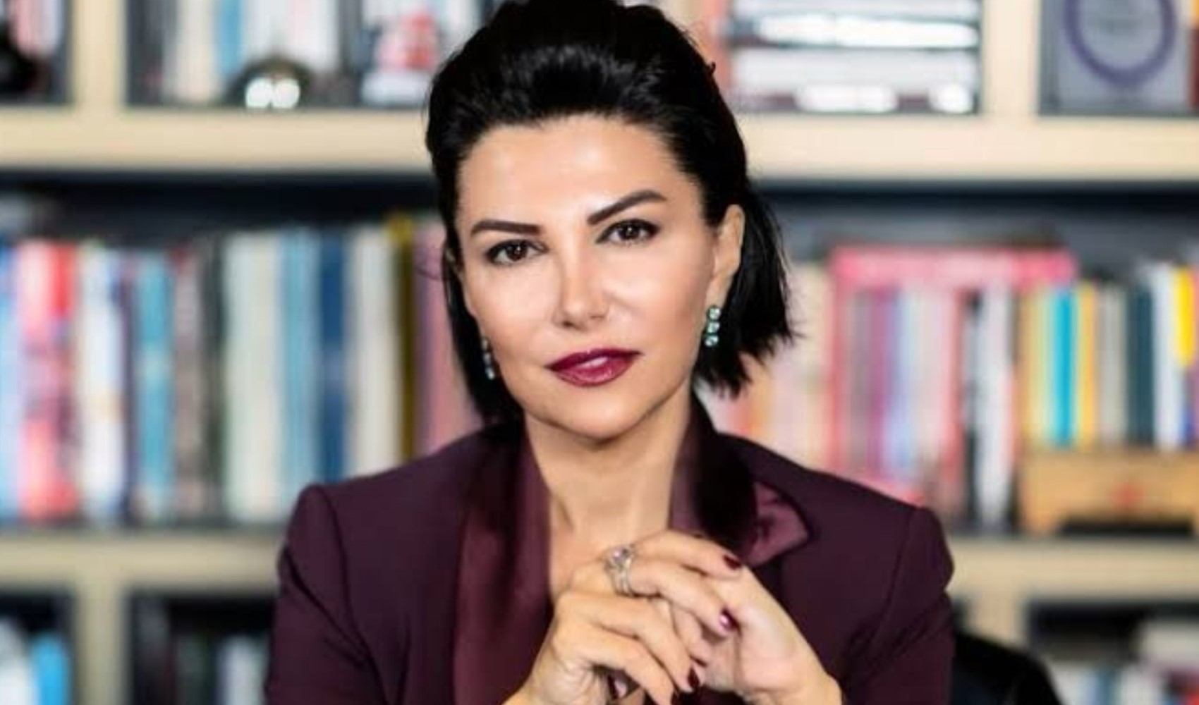 Gözaltına alınan Sedef Kabaş adli kontrolle serbest bırakıldı