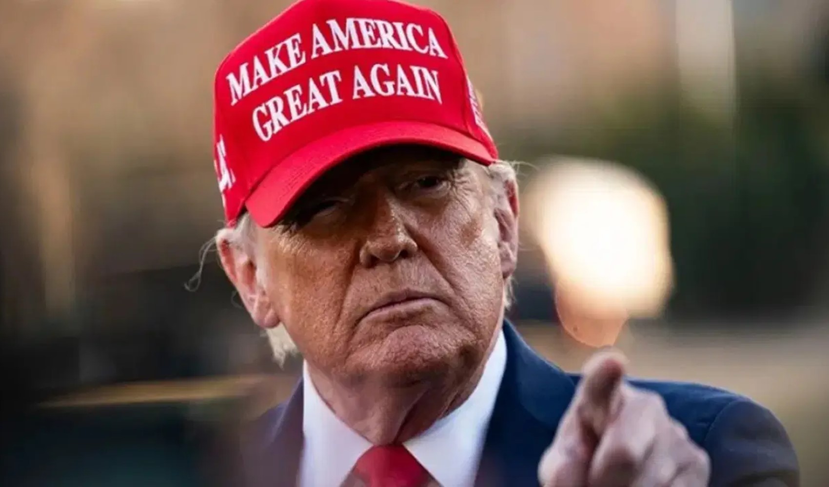 Trump: Suriye Cumhurbaşkanı ile çok iyi bir görüşme gerçekleştirdik