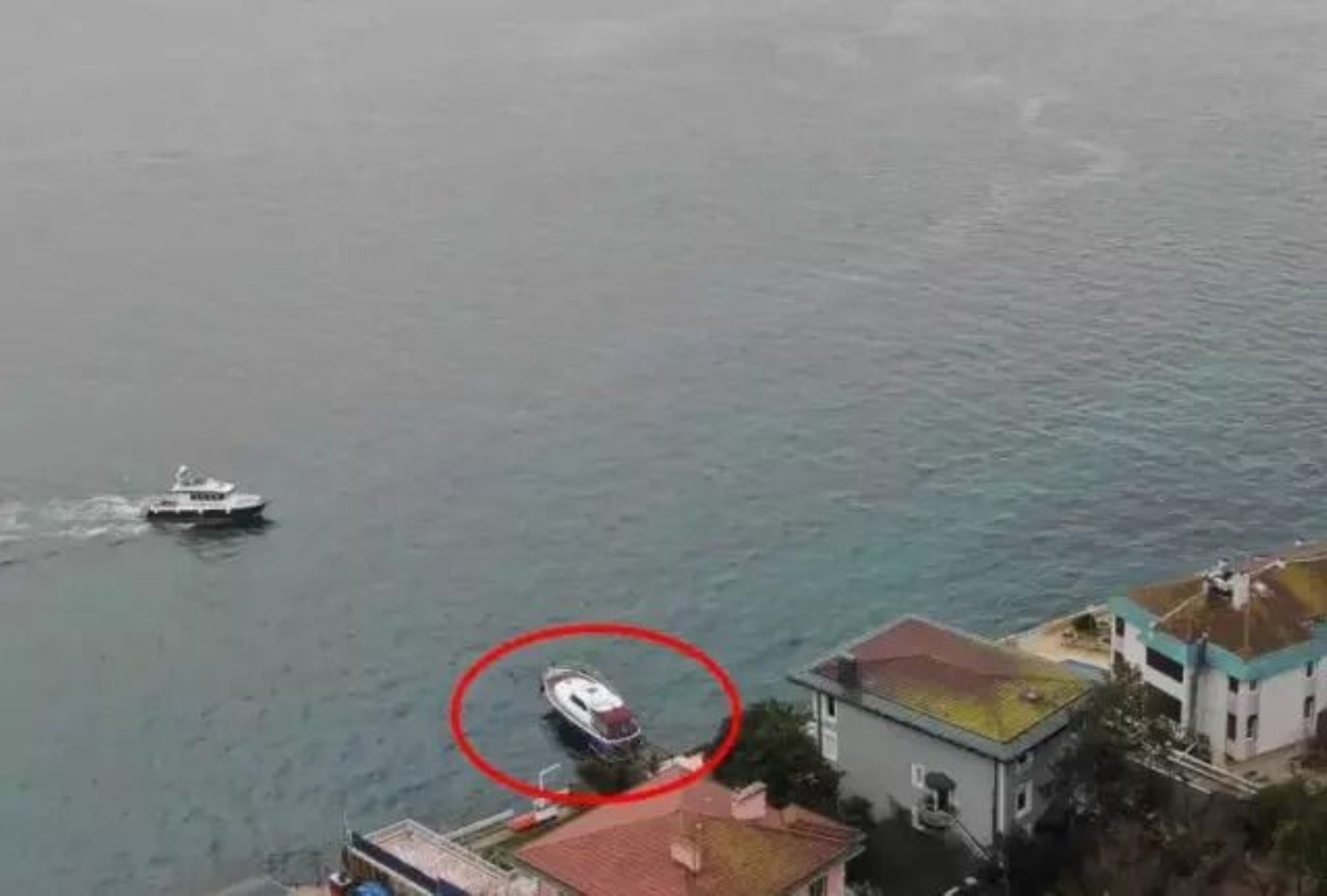 Boğaz'daki yalıda uyuşturucu ve seks partileri yapıldığını itiraf etti: İtirafçı 20 kişinin ismini verdi