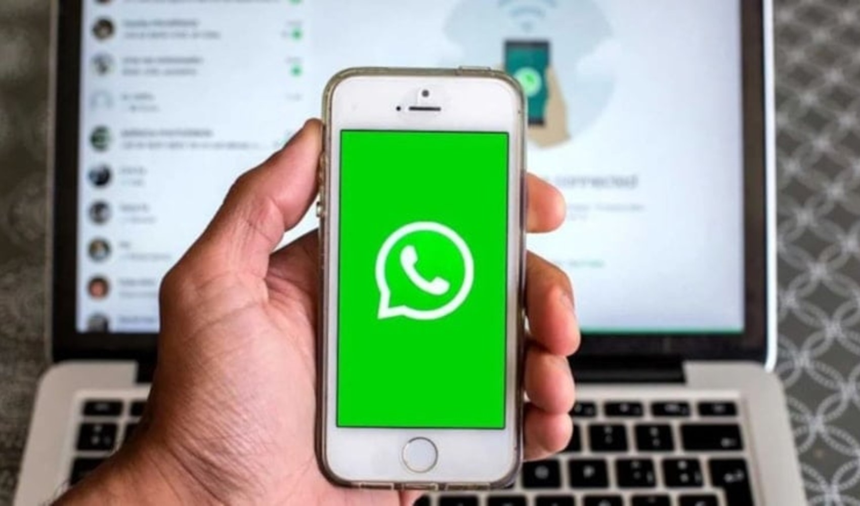 WhatsApp çalışanları mesajlarımızı görebiliyor mu?