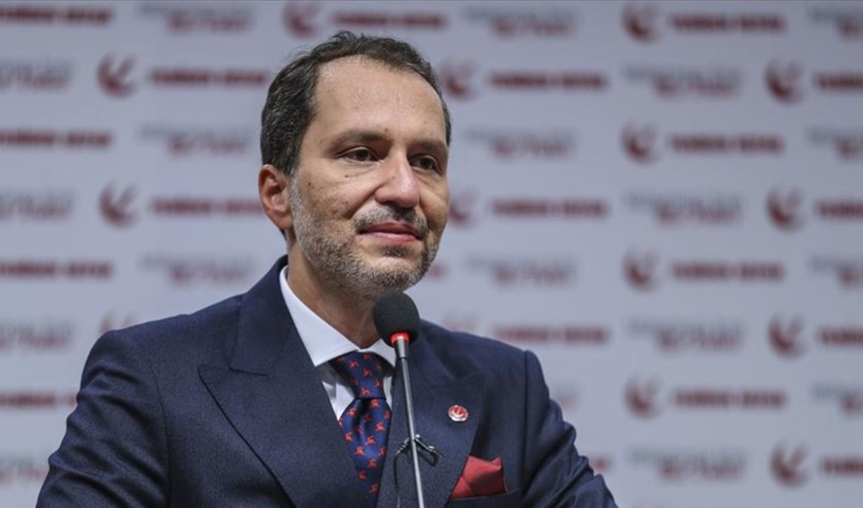 Erbakan'dan, AKP'ye geçen Konyalı belediye başkanlarına 'omurgasızlık' tepkisi