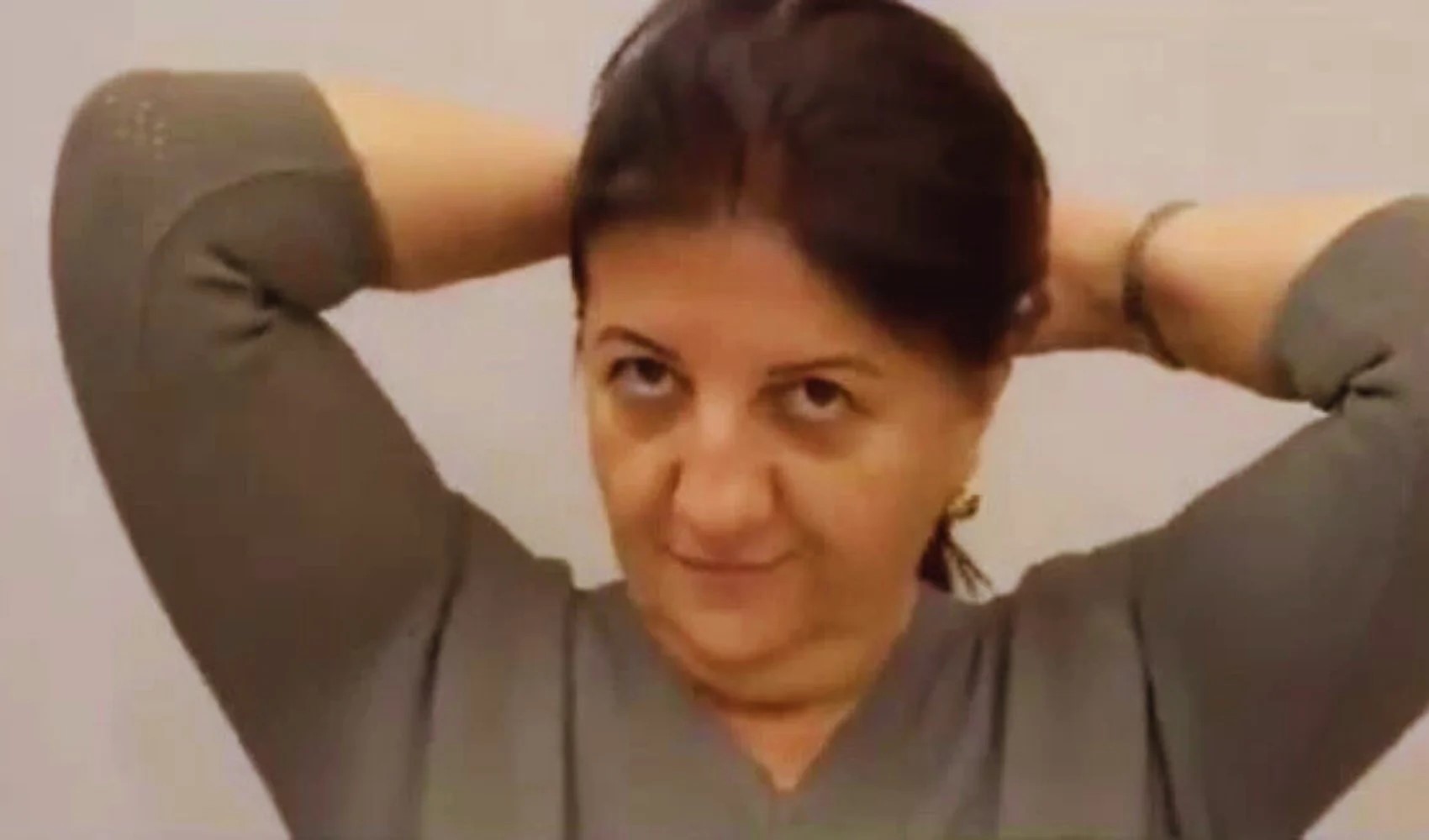 Haddini bilmezliğin ve şımarıklığın kitabını yazıyorlar