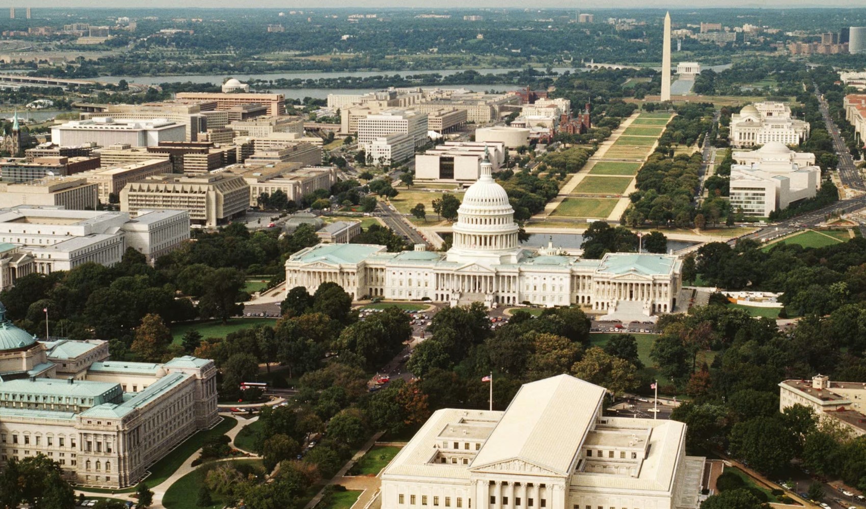 Adam sandığımın Amerikası, alnıma değdi usturası