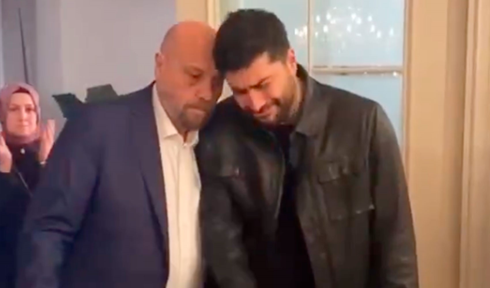 Doğukan Güngör gözyaşlarını tutamadı