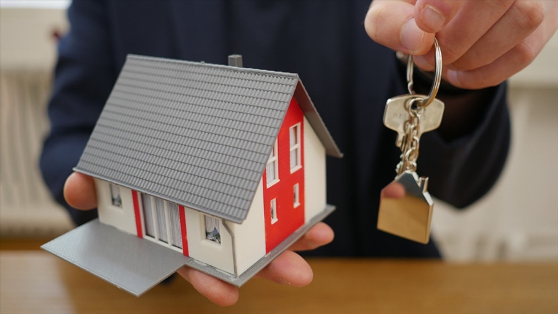 Ev alacak-satacak herkesi ilgilendiriyor: Konut ilanlarında yeni dönem 1 Şubat'ta başlıyor