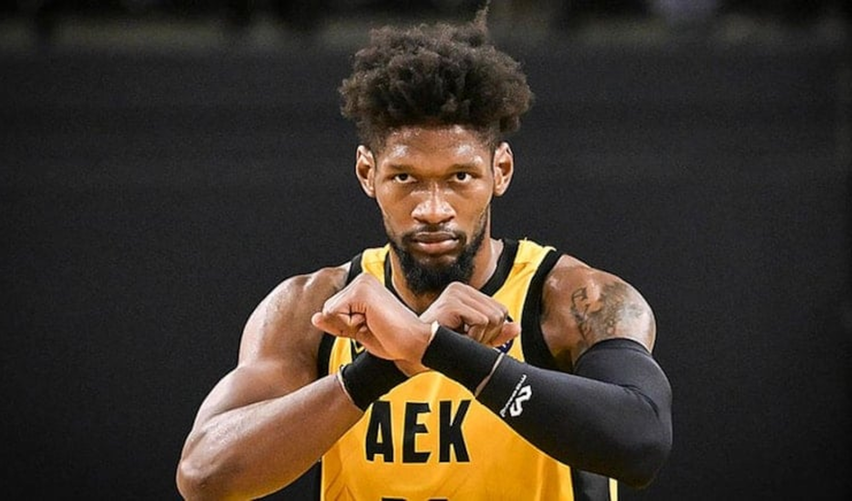 Fenerbahçe Beko yeni uzununu açıkladı: 1+1 yıllık anlaşma