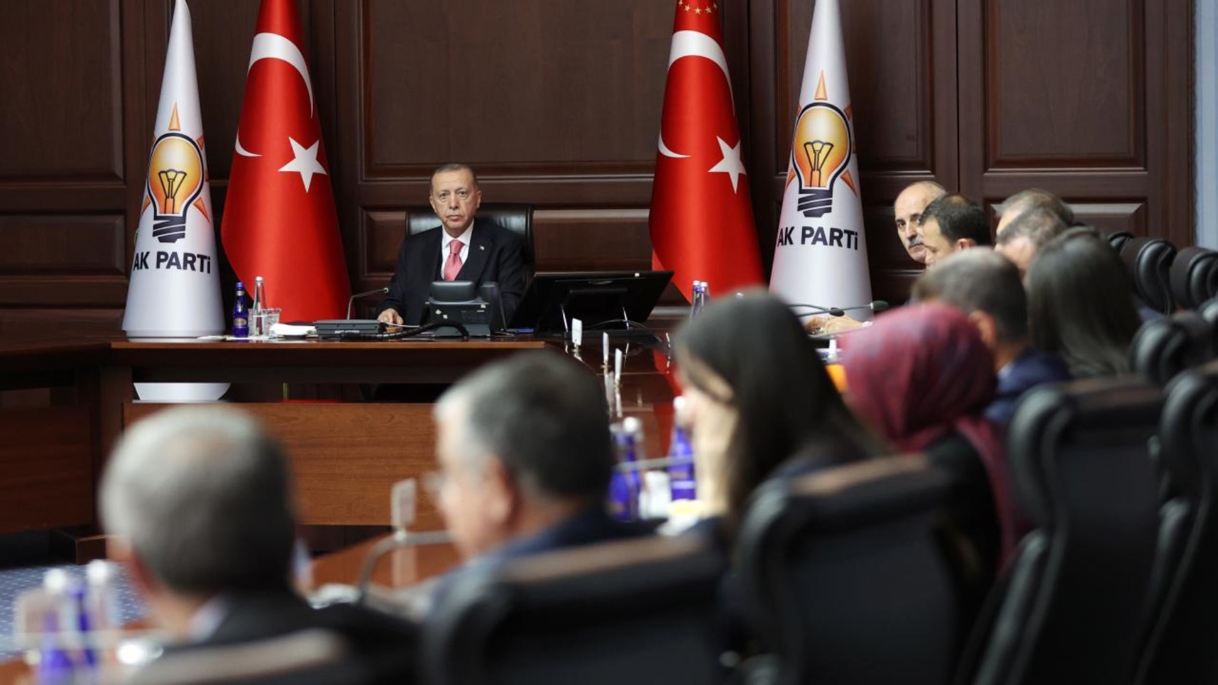 Erdoğan'ın transfer ettiği MKYK üyesinden şok sözler: Parti içindeki rahatsızlık artıyor