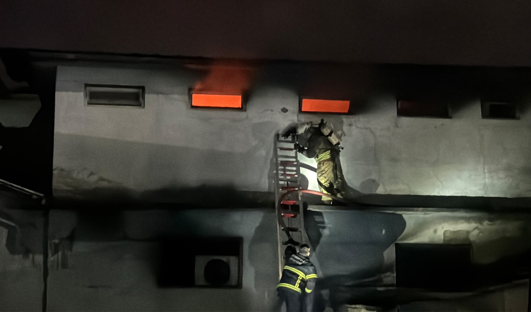 Düzce’deki fabrika yangını söndürüldü