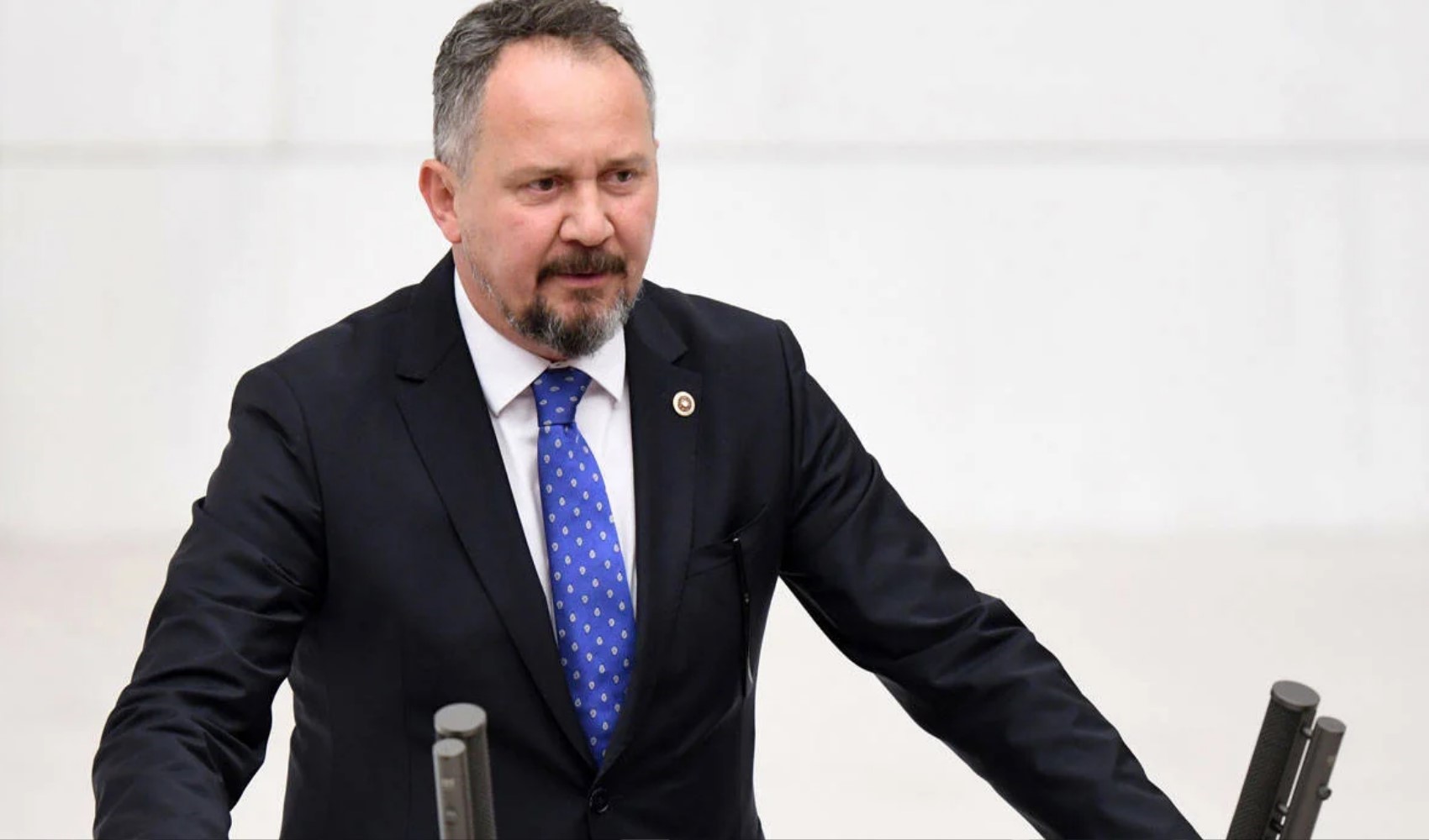 Verilen maaşı yetersiz bulan AKP'li Özcan'dan tepki açıklaması: Yanlış anlaşıldı