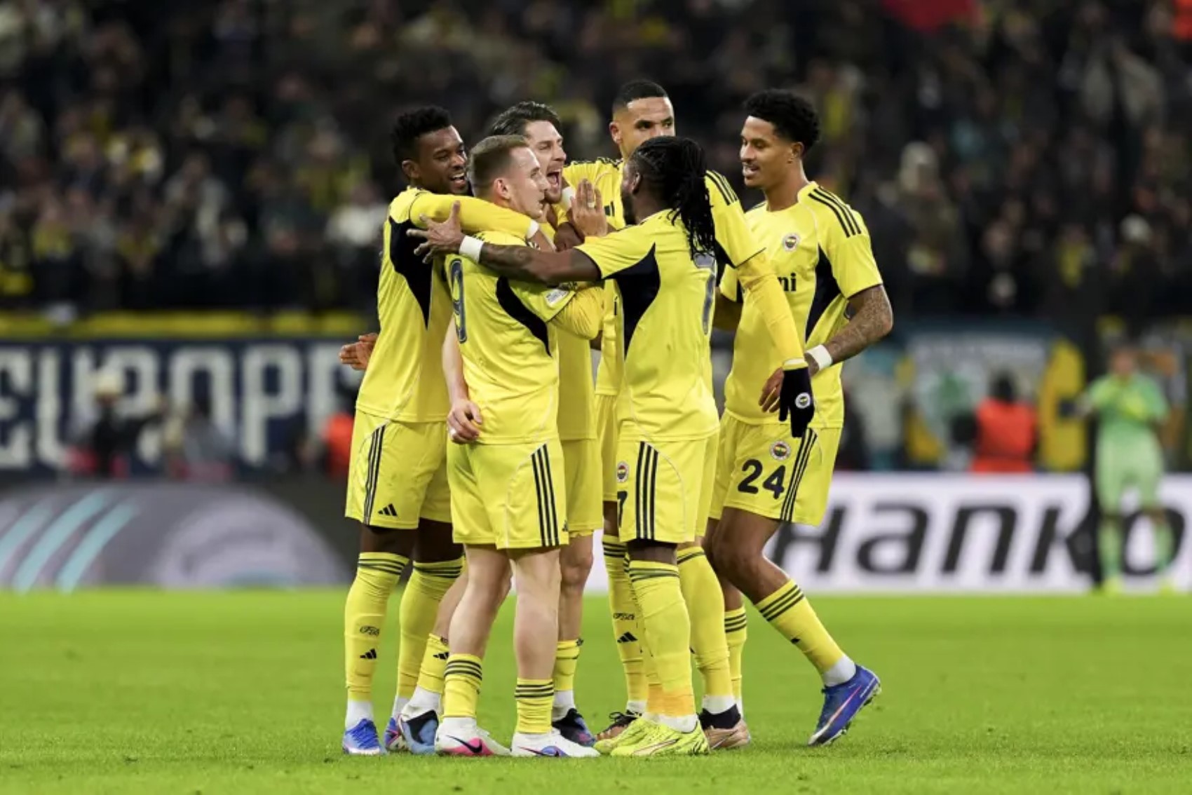 Avrupa'da kuralar çekildi: Galatasaray ve Fenerbahçe'nin rakibi belli oldu