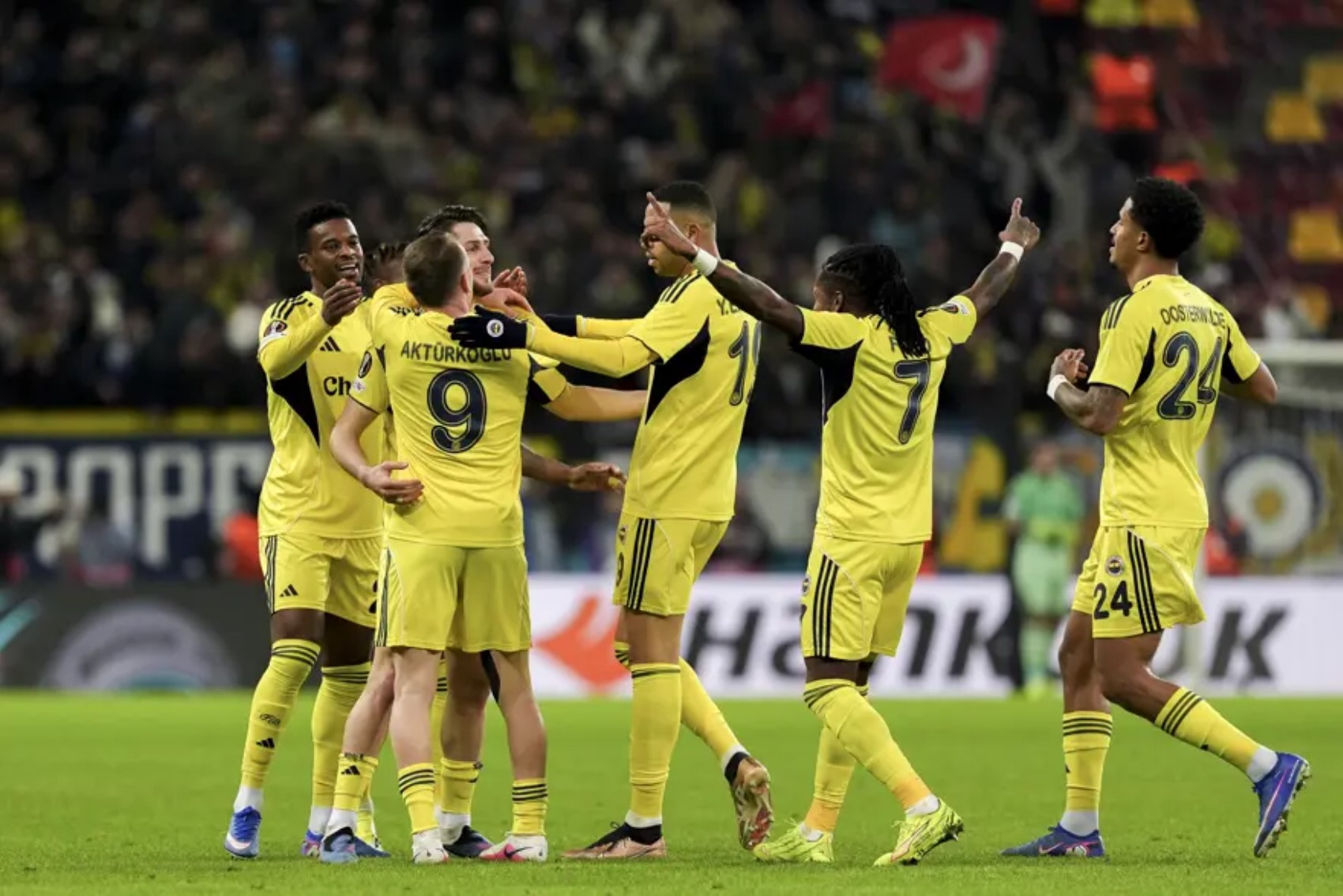 Avrupa'da kuralar çekildi: Galatasaray ve Fenerbahçe'nin rakibi belli oldu